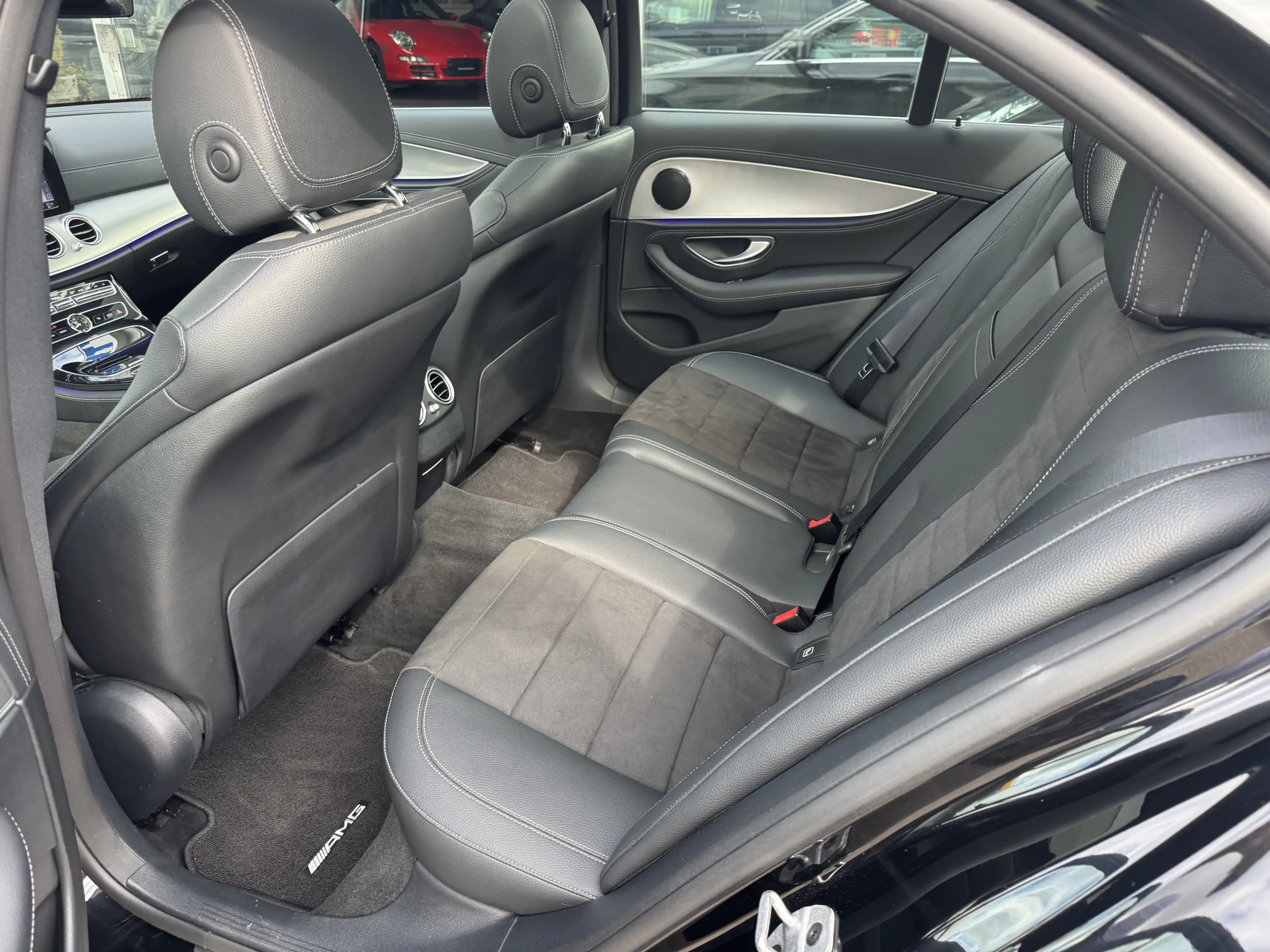 Mercedes-Benz E 350 Pano Multi LED — photo 7