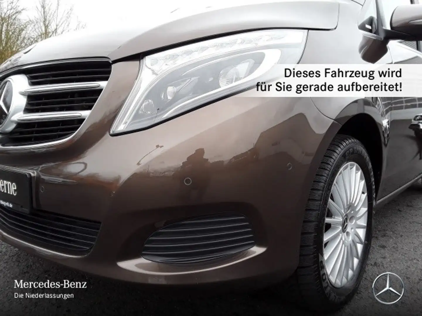 Mercedes-Benz V 220 (BlueTEC) d lang 7G-TRONIC Avantgarde Edition Braun - 2