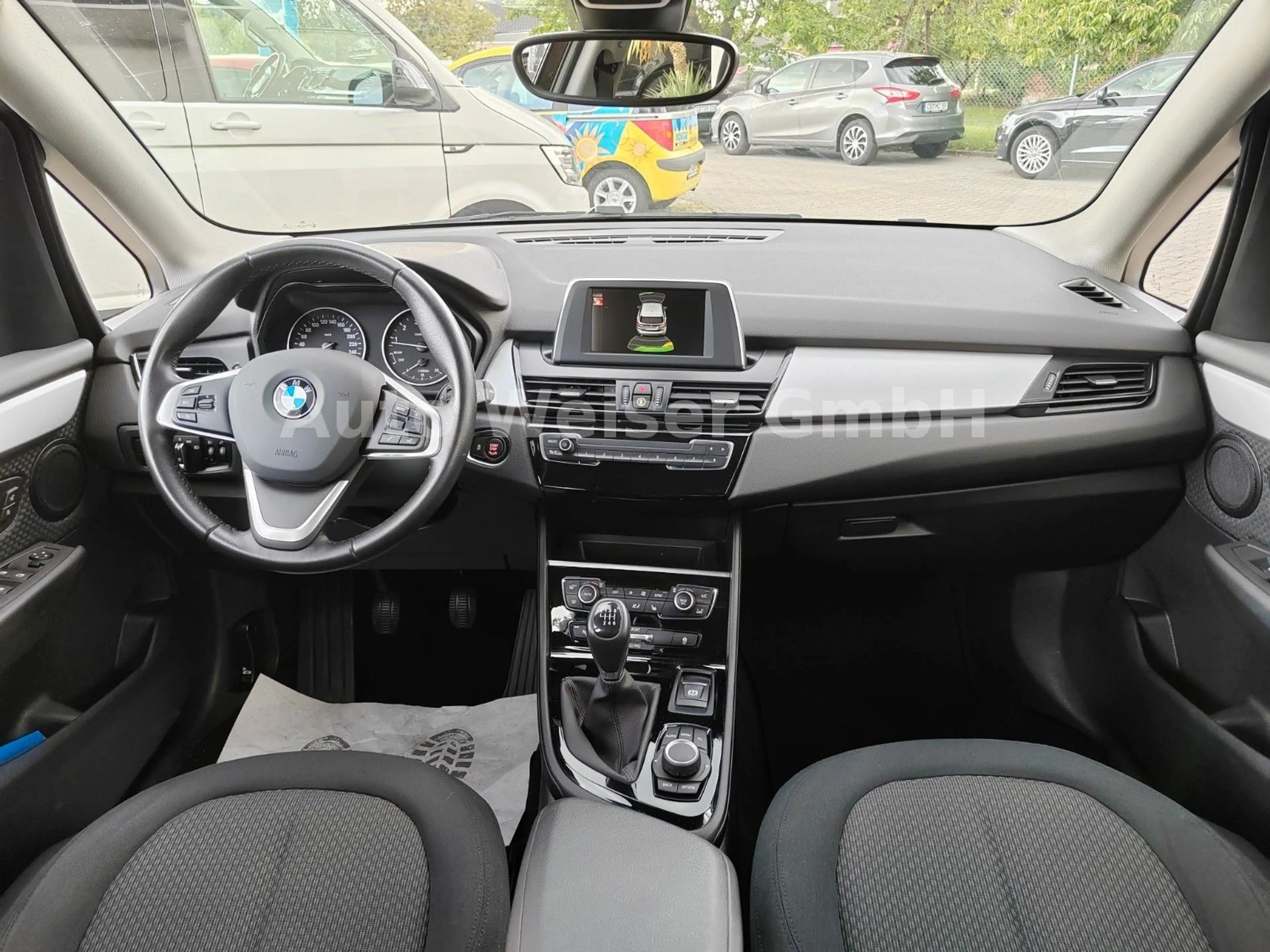 BMW 220 i Active Tourer *AHK*TEMPO*SHZ — photo 12