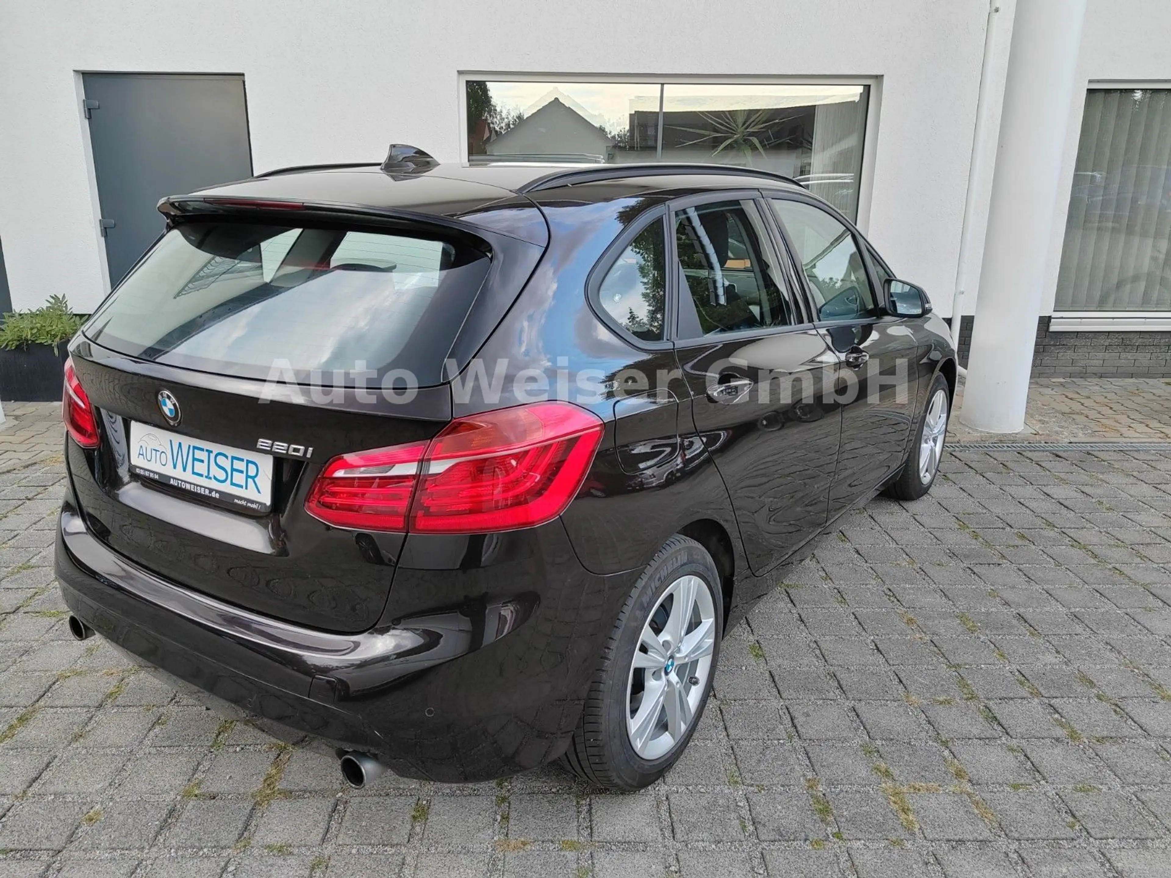 BMW 220 i Active Tourer *AHK*TEMPO*SHZ — photo 7