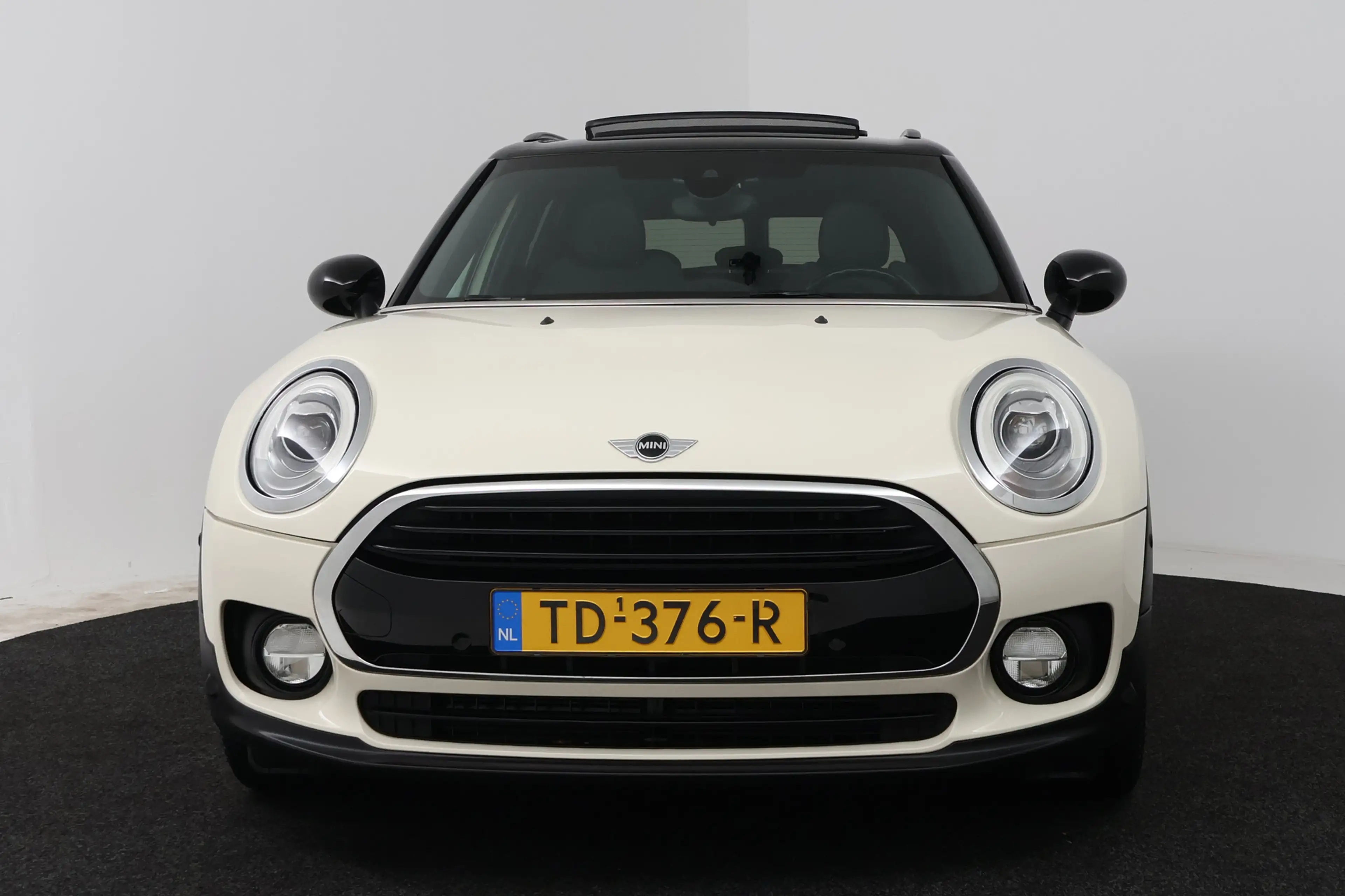MINI Cooper Clubman 1.5 Chili Business Plus (PANORAMADAK, NAVIGATIE, S — photo 19