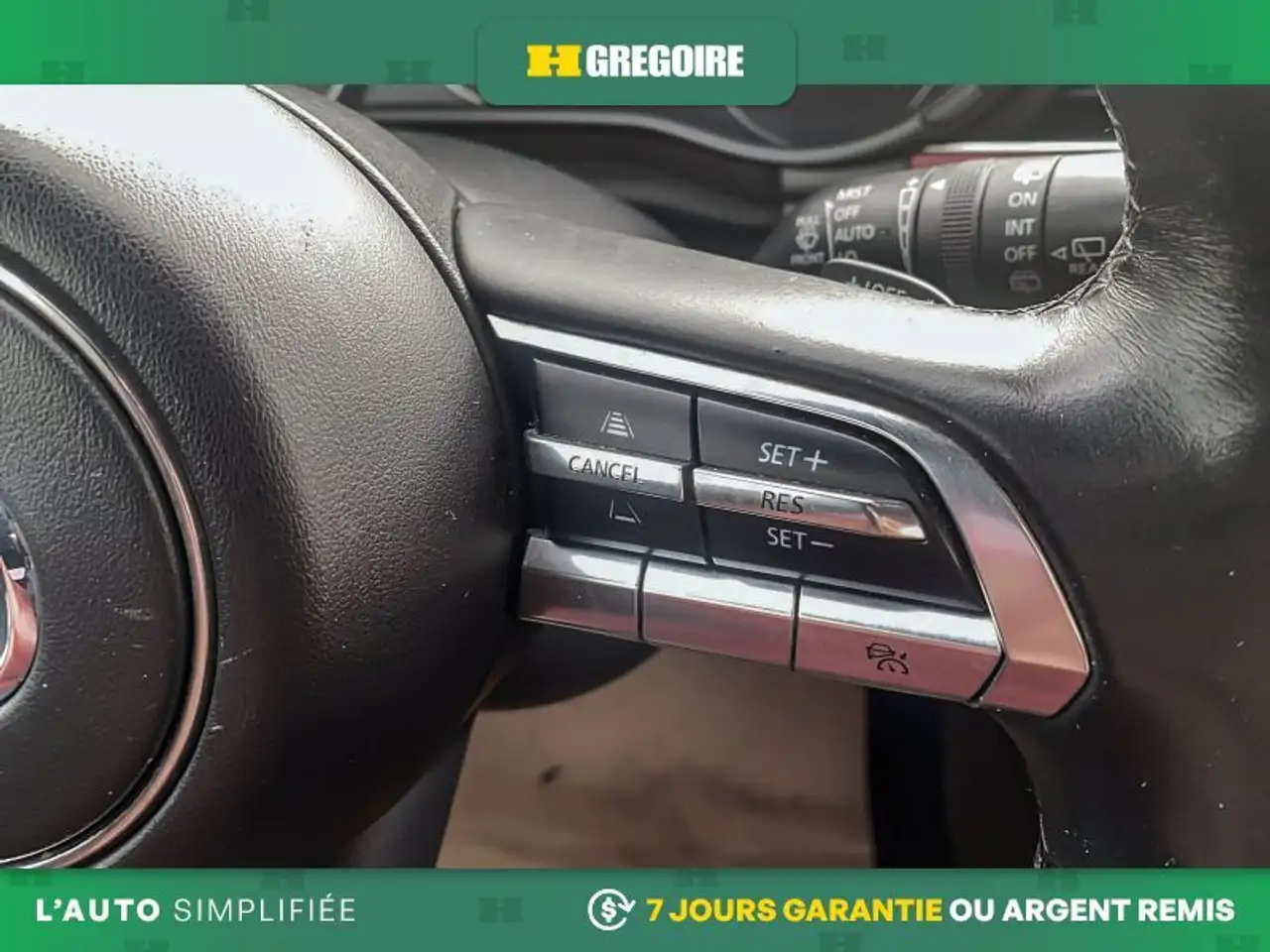 Mazda 3 снимка Mazda 3