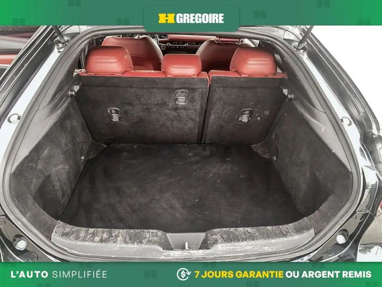Mazda 3 снимка Mazda 3