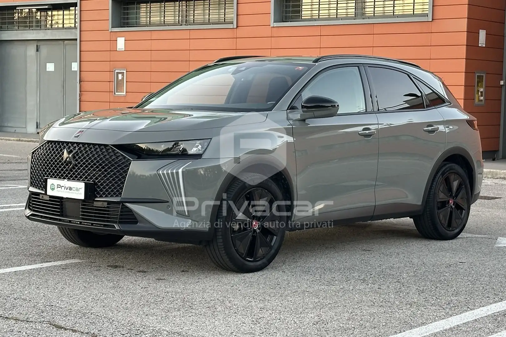 DS Automobiles DS 7 DS 7 BlueHDi 130 aut. Performance Line+ Argent - 1