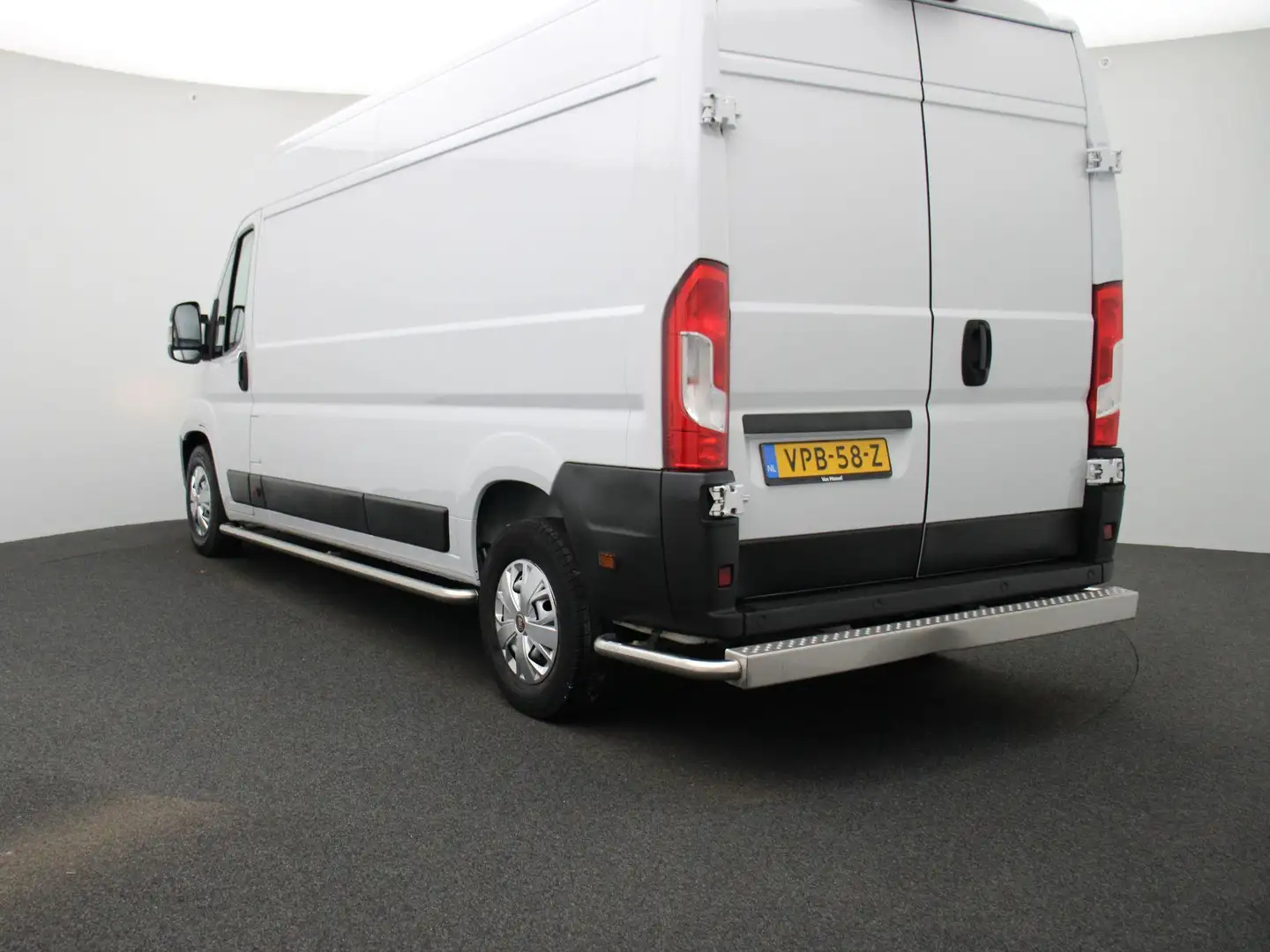 Fiat Ducato E-Ducato 3.5T L3H2 79 kWh Wit - 2