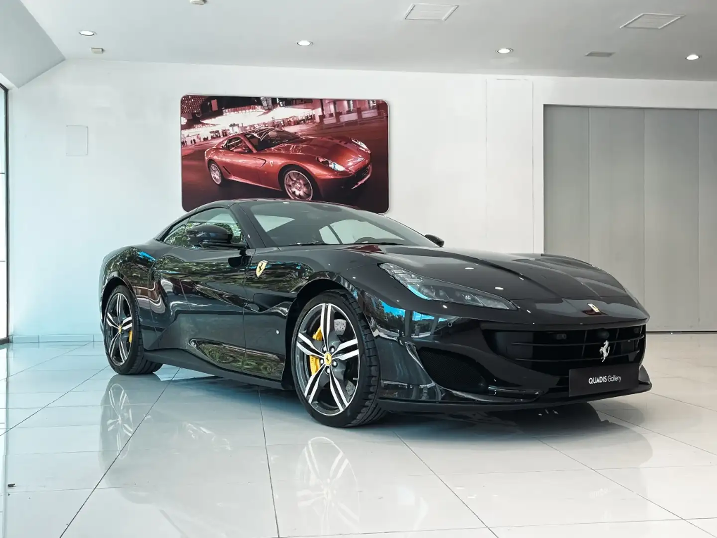 Ferrari Portofino Nero - 2