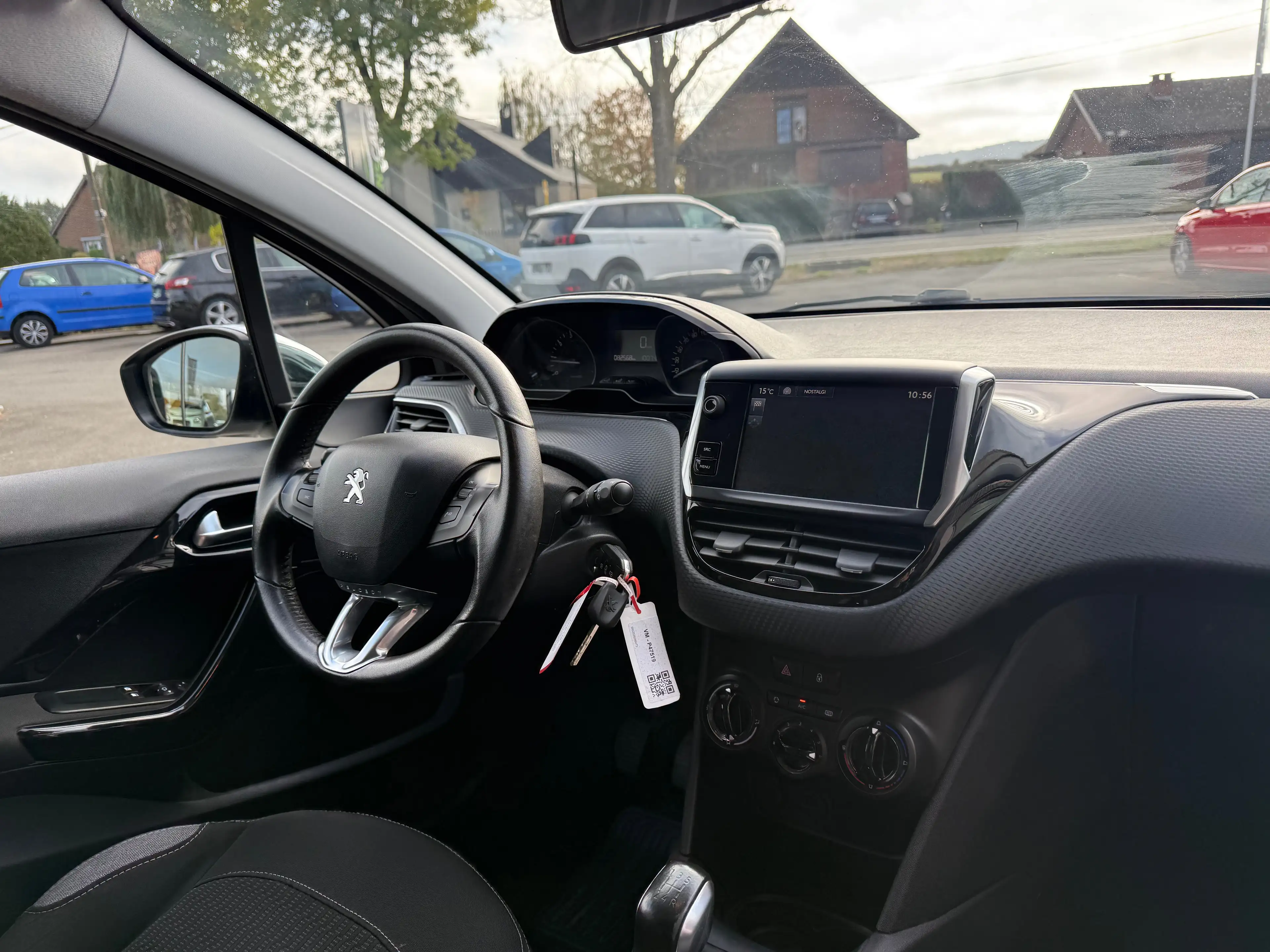 Peugeot 208 208 1.2i STYLE,GPS,CLIM,RADARS,PRÊTE À IMMATRICULER,GARANTIE… — photo 6