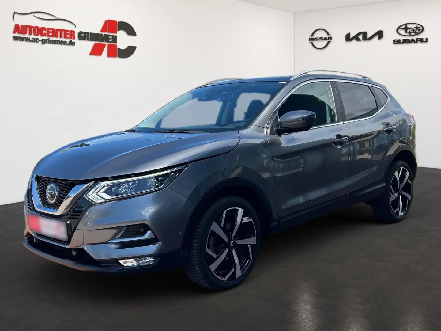 Nissan Qashqai 1.3 DIG-T, Tekna 4x2 Grau - 1