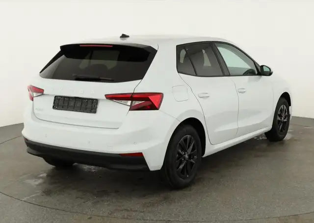 Skoda Fabia view 2