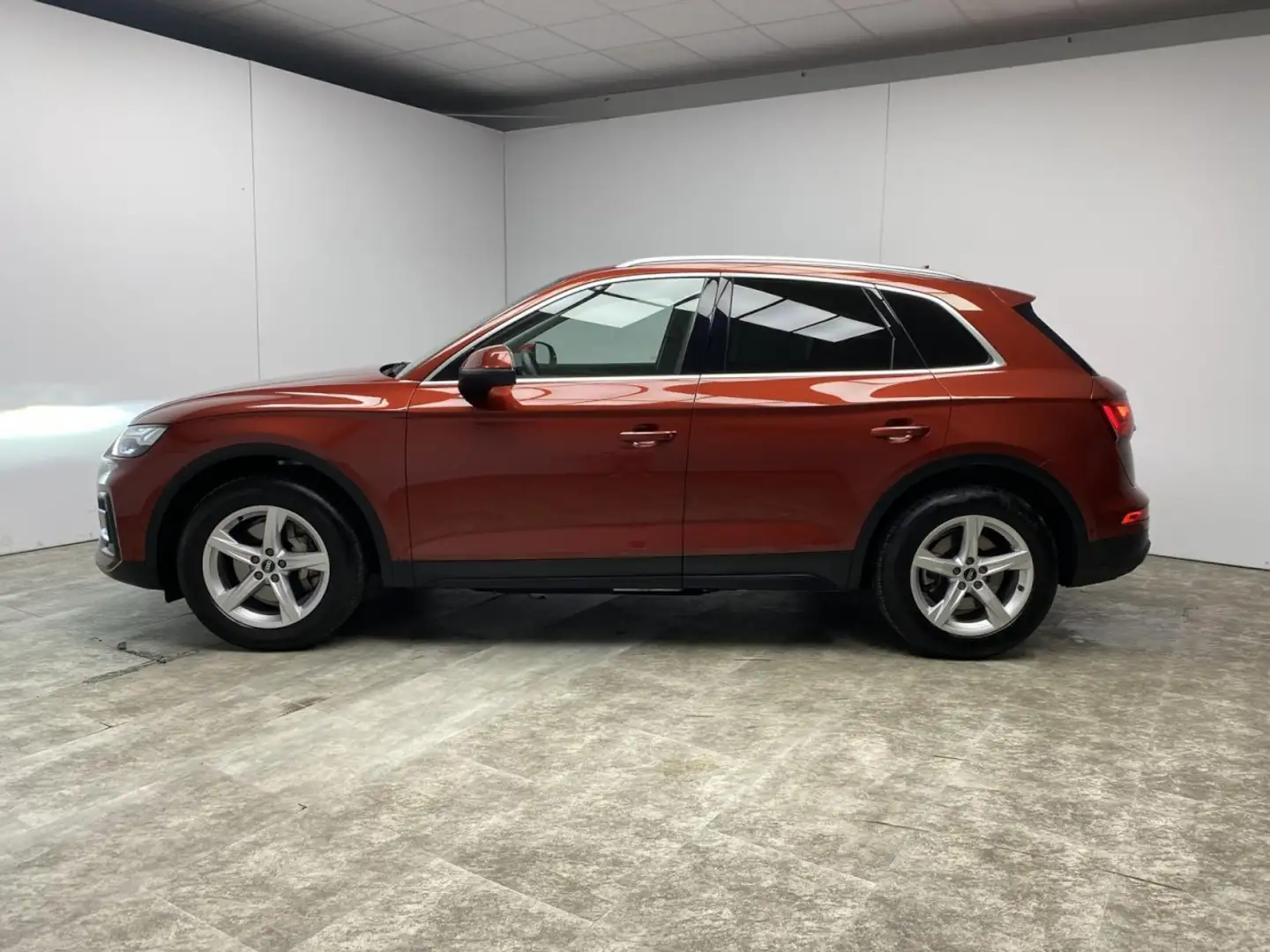 Audi Q5 40 TDI quattro Standheizung + Luft Klima Navi Rot - 2