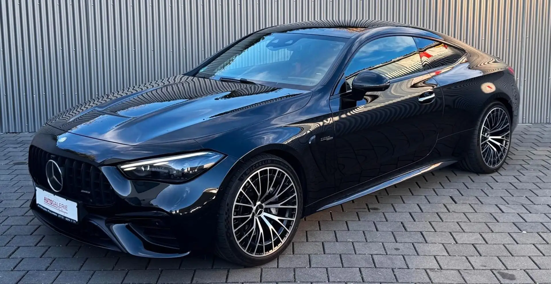 Mercedes-Benz CLE 53 AMG Pano Abstandstempomat 20Zoll 1.Hand Noir - 1