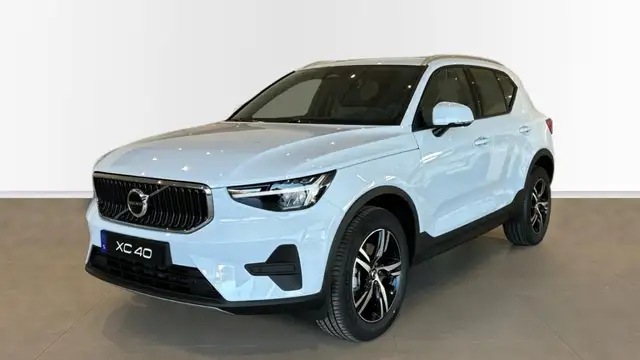 Volvo XC40 2.0 B3 MHEV CORE DCT 163 5P