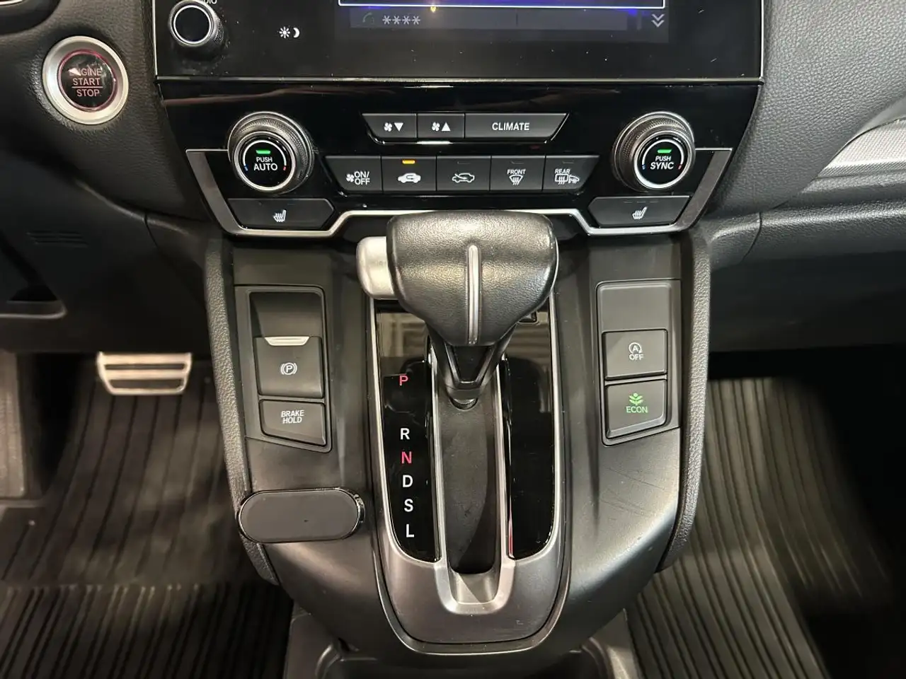 Honda CR-V photo Honda CR-V