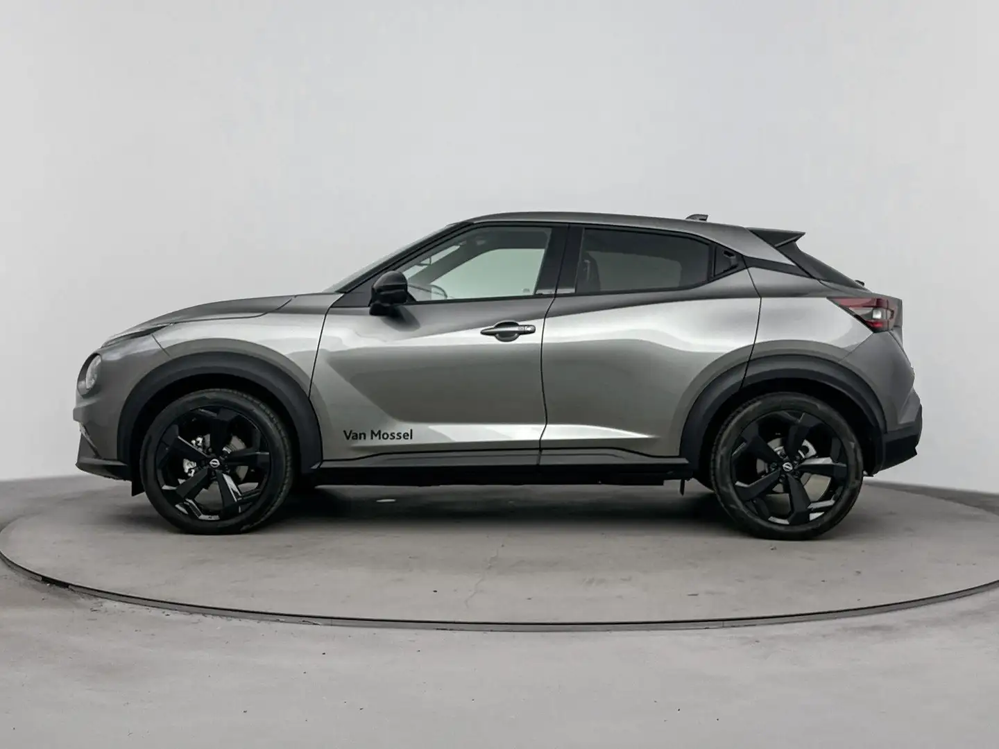 Nissan Juke 1.6 Hybrid Tekna | BOSE | Stoelverwarming | 360 Ca Grijs - 2