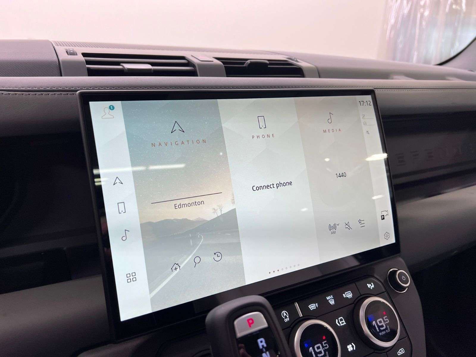 2026 Land Rover Defender 110 P400 X-DYNAMIC SE thumb 19