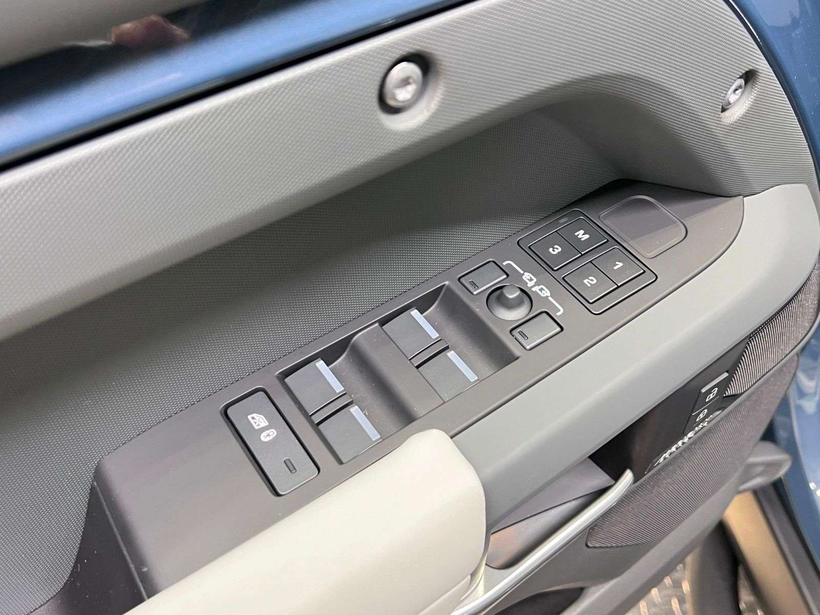 2026 Land Rover Defender 110 P400 X-DYNAMIC SE thumb 27