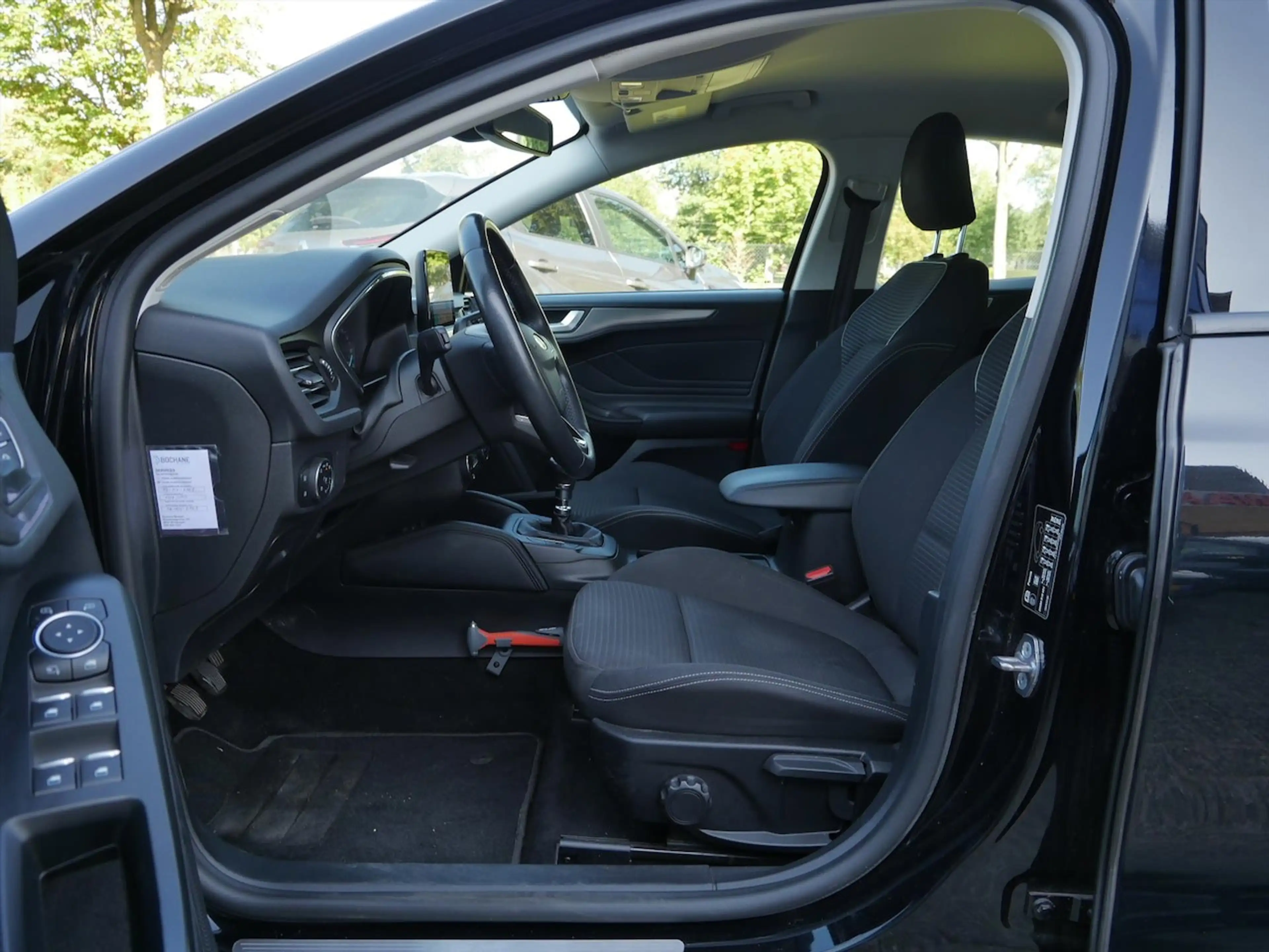 Ford Focus 1.0 EcoBoost Titanium Business — photo 5