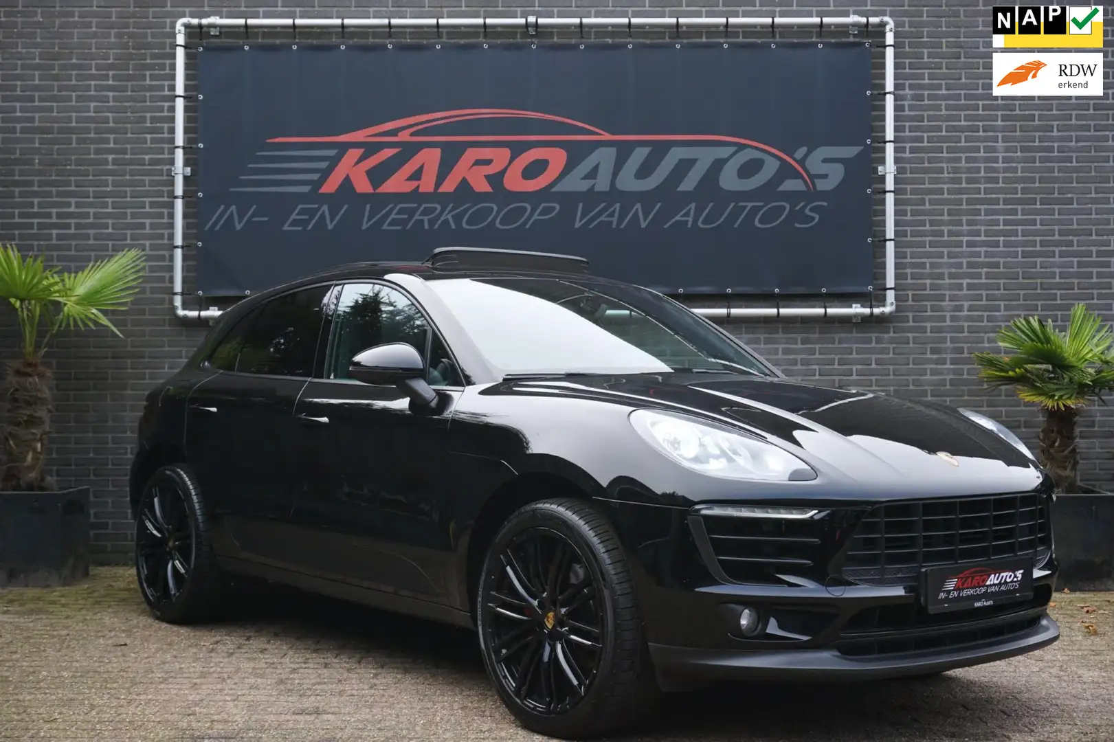 Porsche Macan 2.0 AUT Pano Navi Carplay Leer Led Camera 21Lm Zwart - 1
