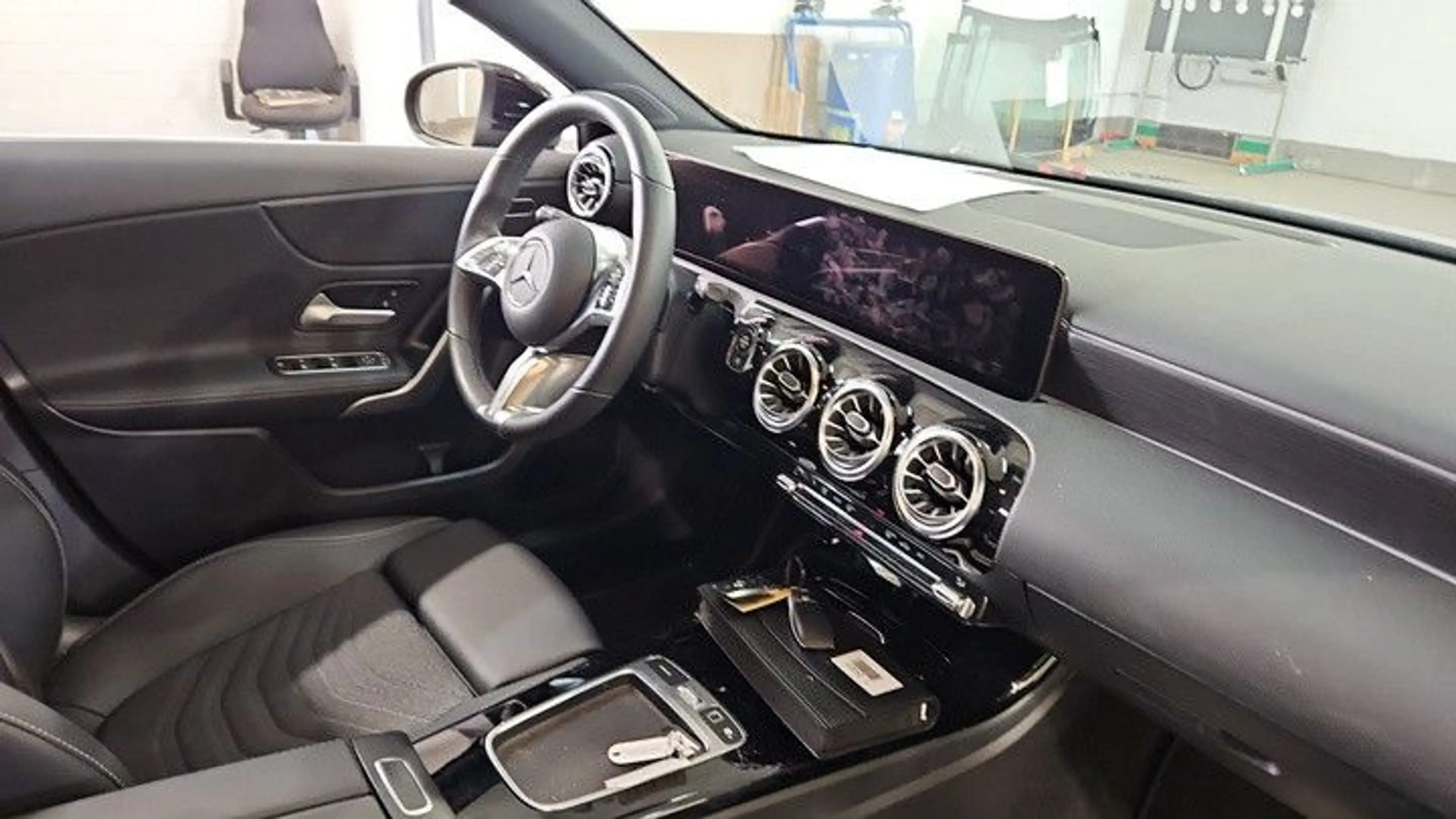 Mercedes-Benz A 180 d Progressive/KEYLESS-GO/360°Kamera/AHK — photo 6