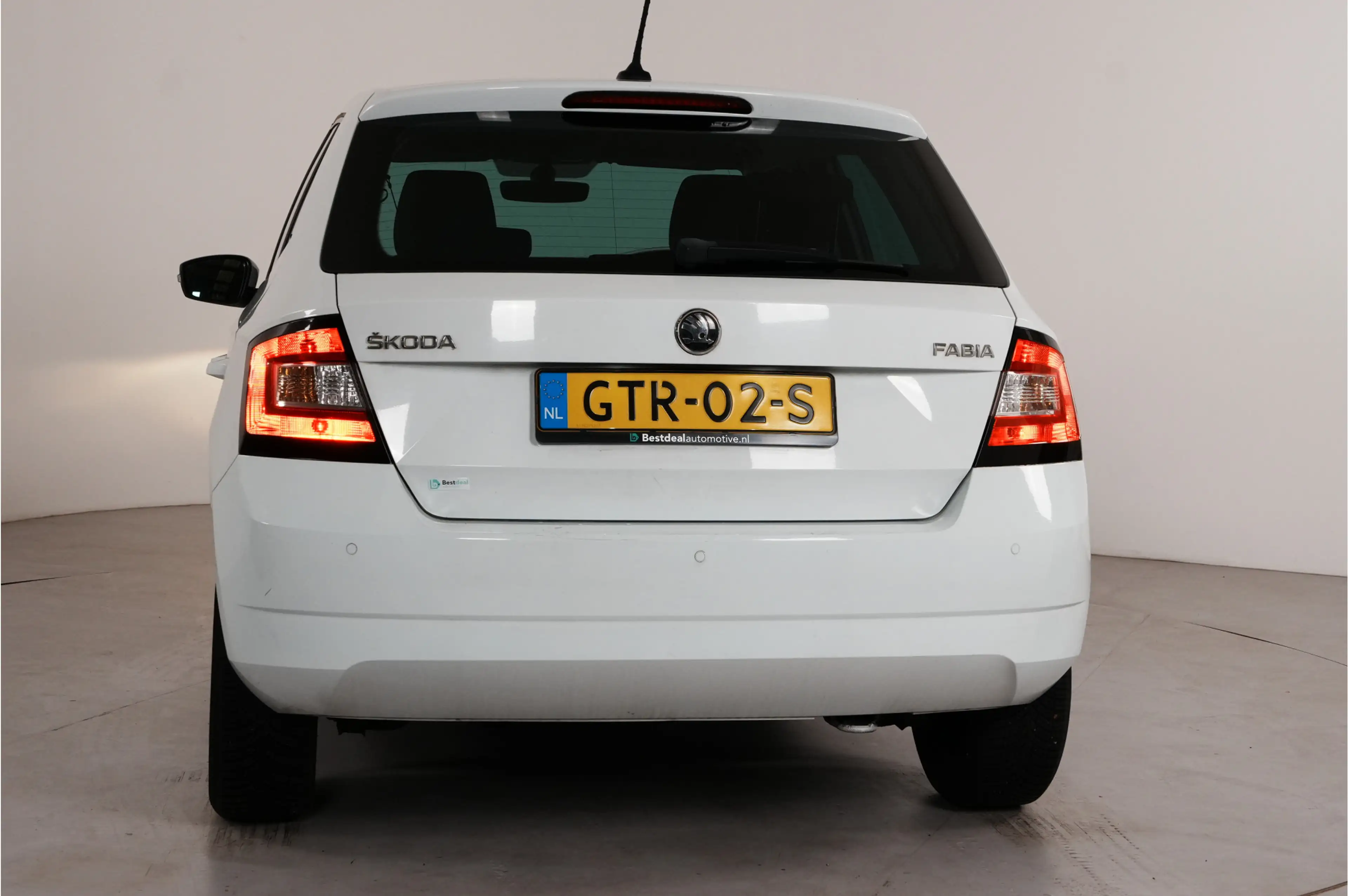 Skoda Fabia 1.0 TSI Drive | — photo 29