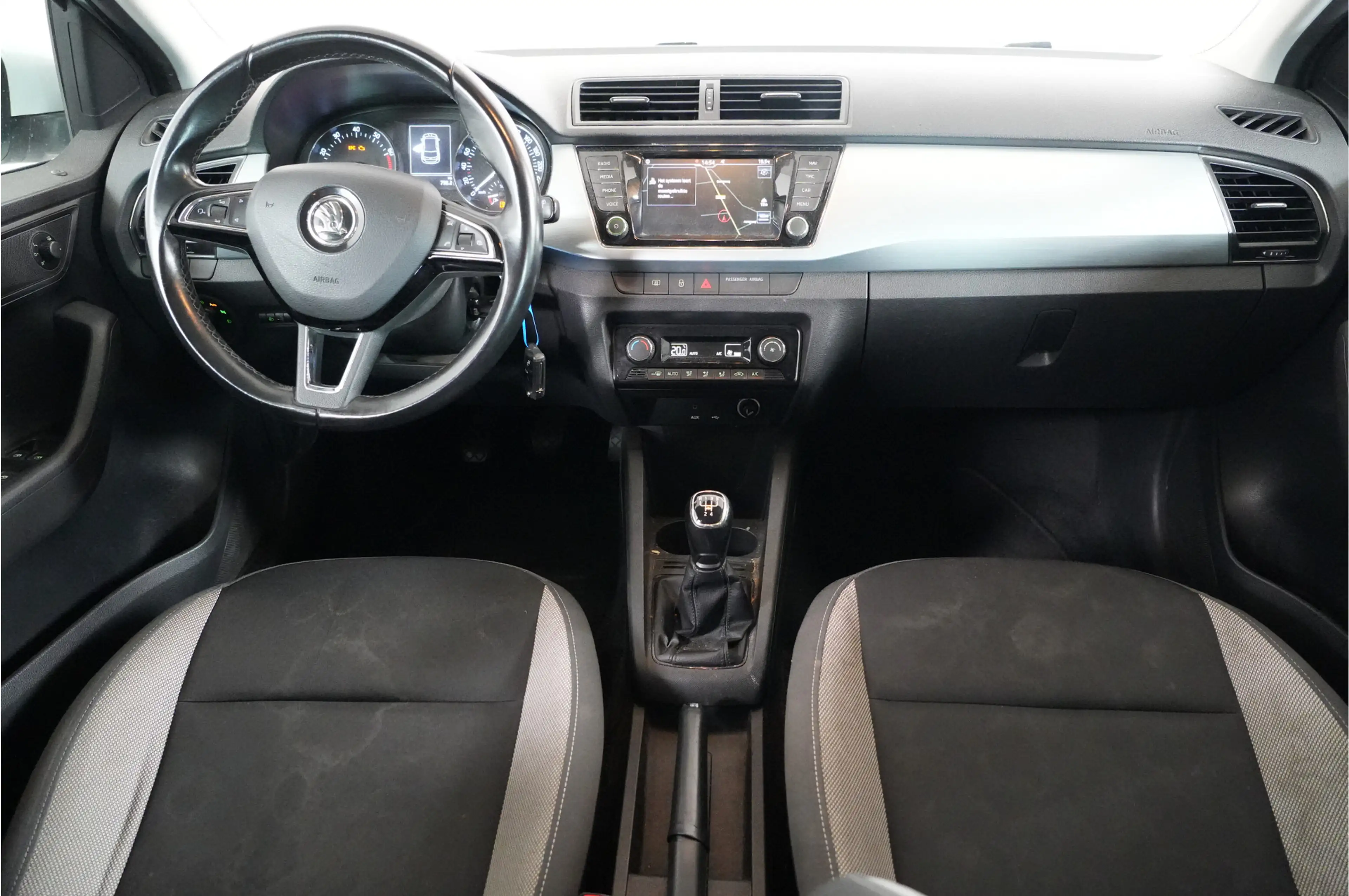 Skoda Fabia 1.0 TSI Drive | — photo 15