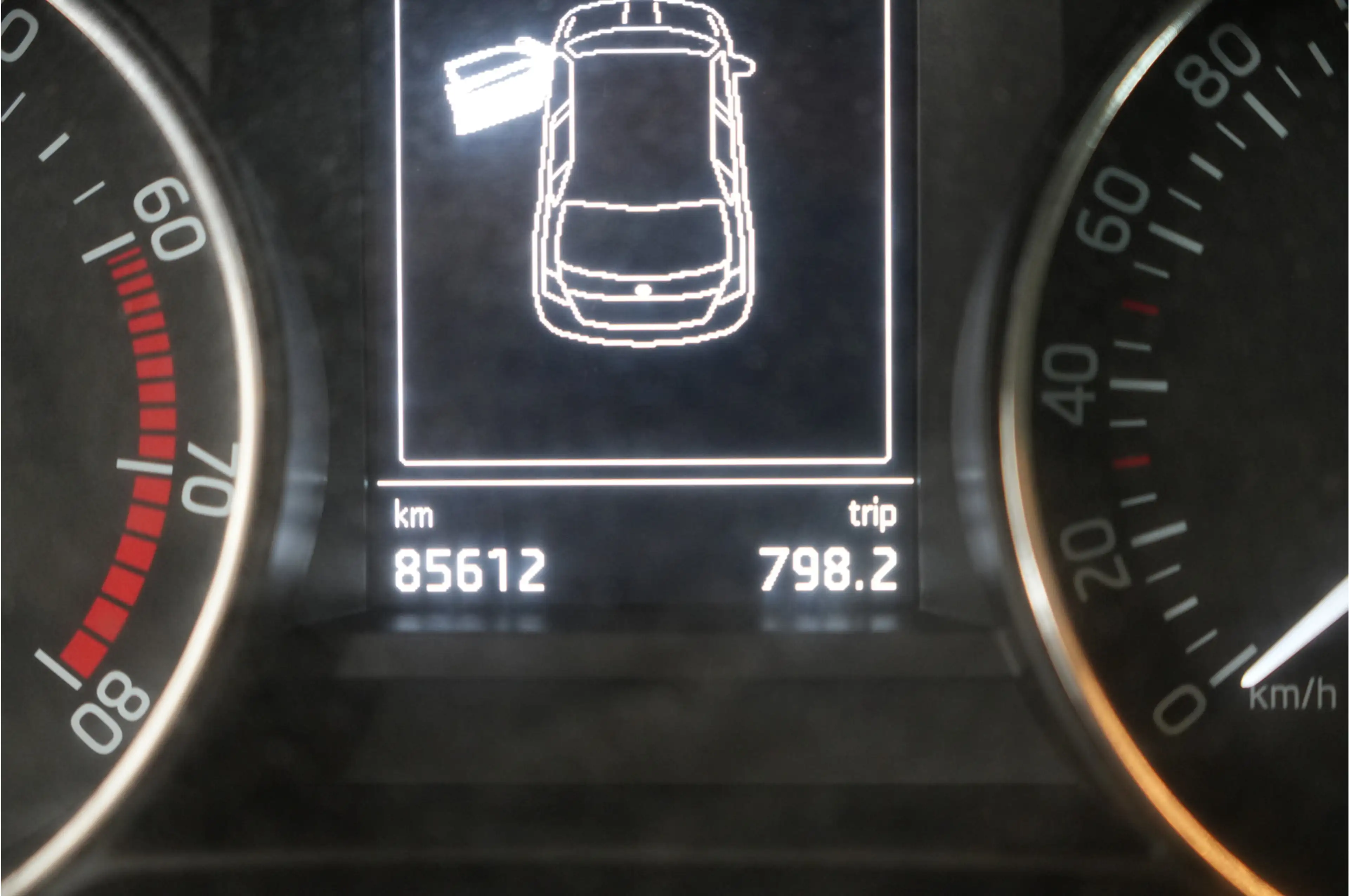 Skoda Fabia 1.0 TSI Drive | — photo 9