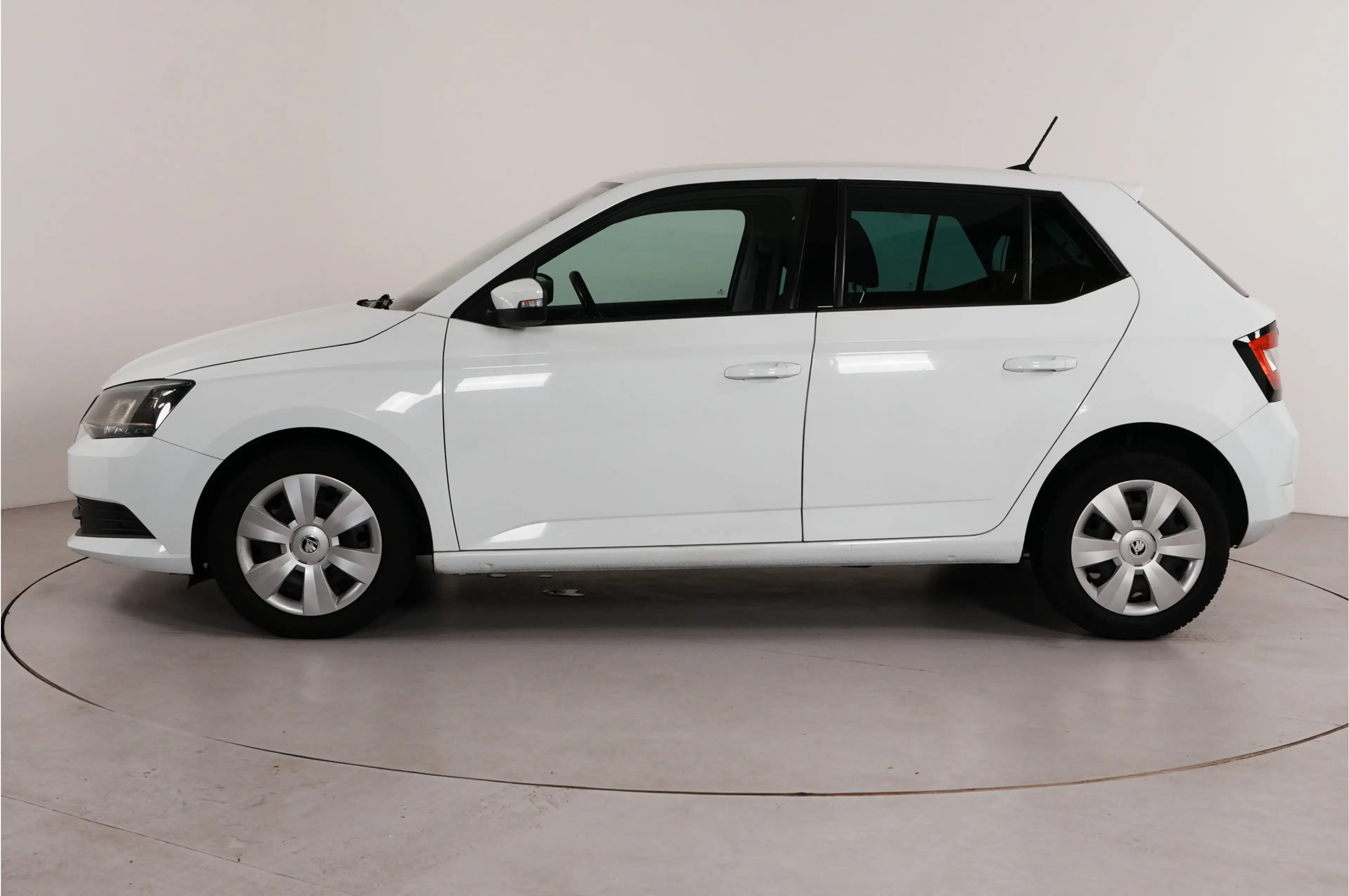 Skoda Fabia 1.0 TSI Drive | — photo 26