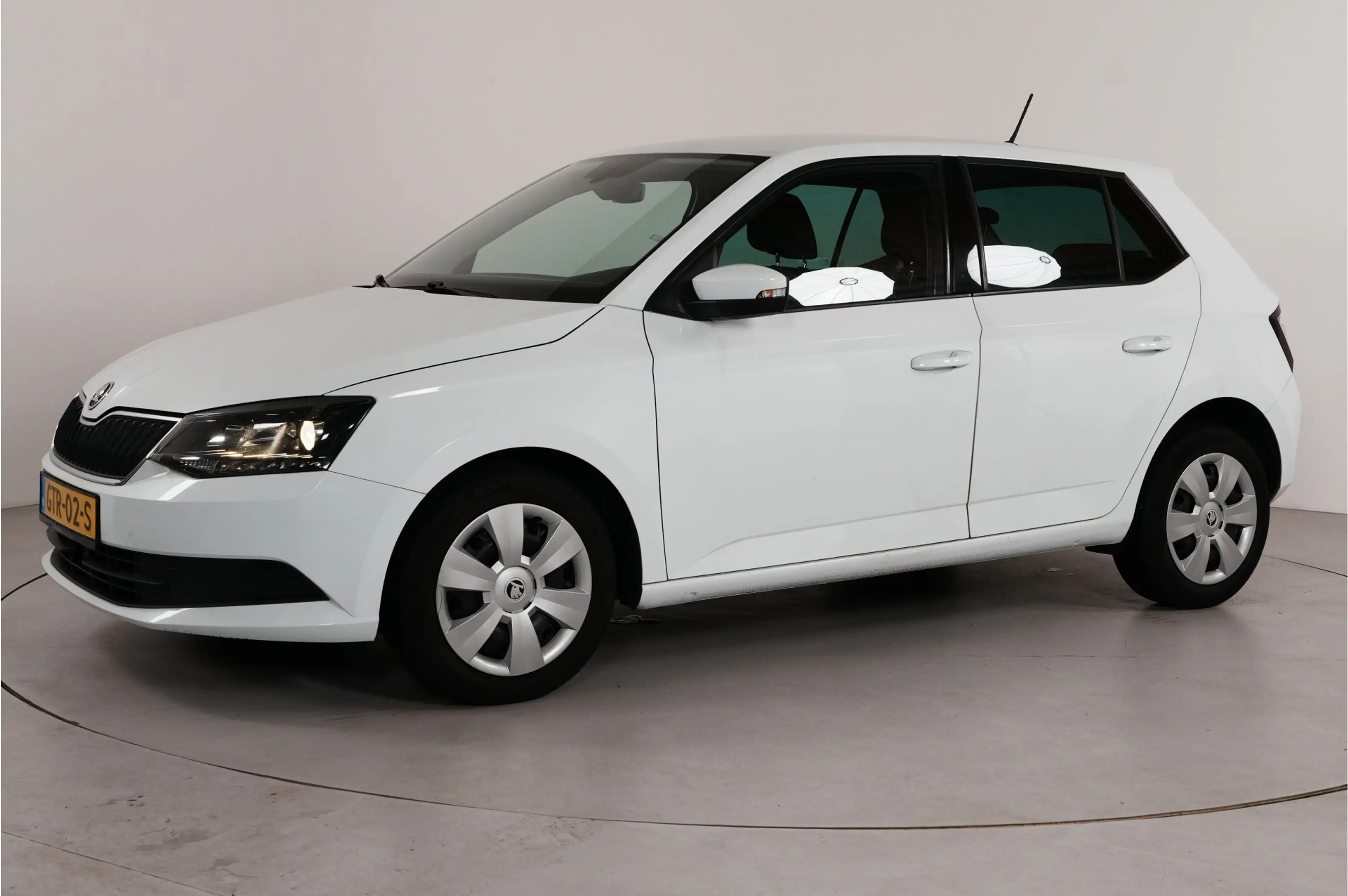 Skoda Fabia 1.0 TSI Drive | — photo 25