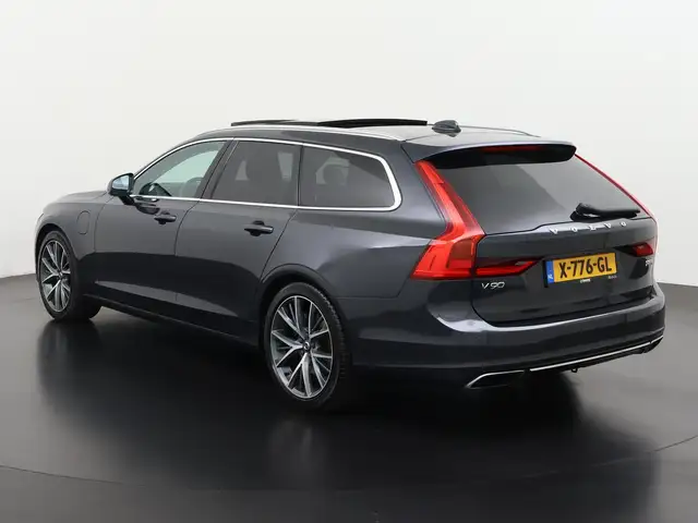 Volvo V90 view 7