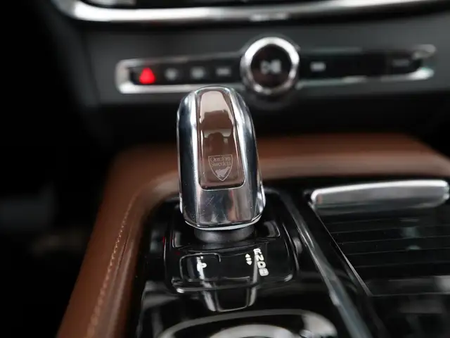 Volvo V90 view 12