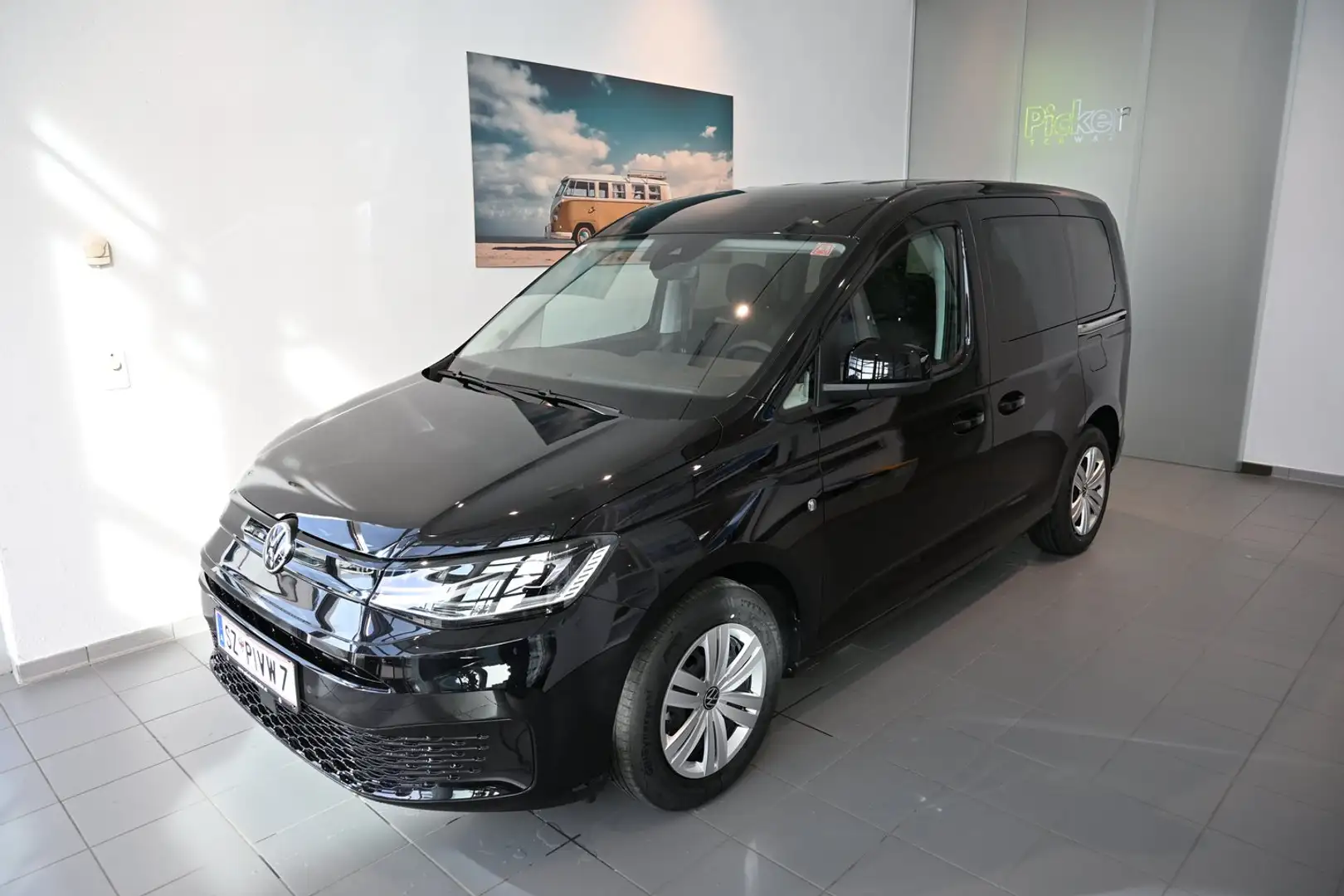 Volkswagen Caddy TDI 4MOTION Schwarz - 2