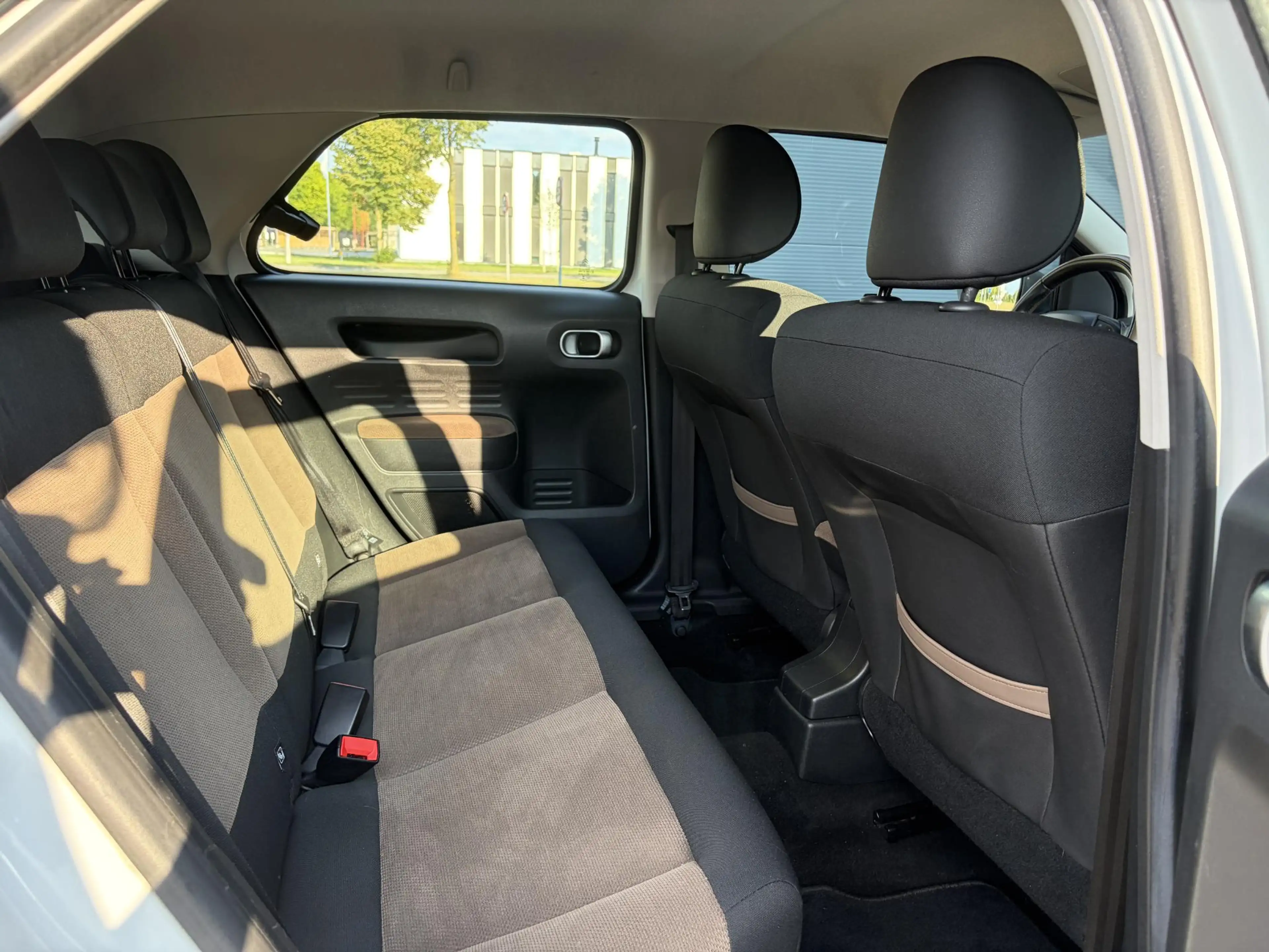 Citroen C4 Cactus 1.2 PureTech Feel ✓D-riem vv in 06-2025✓Navi✓Clima — photo 12