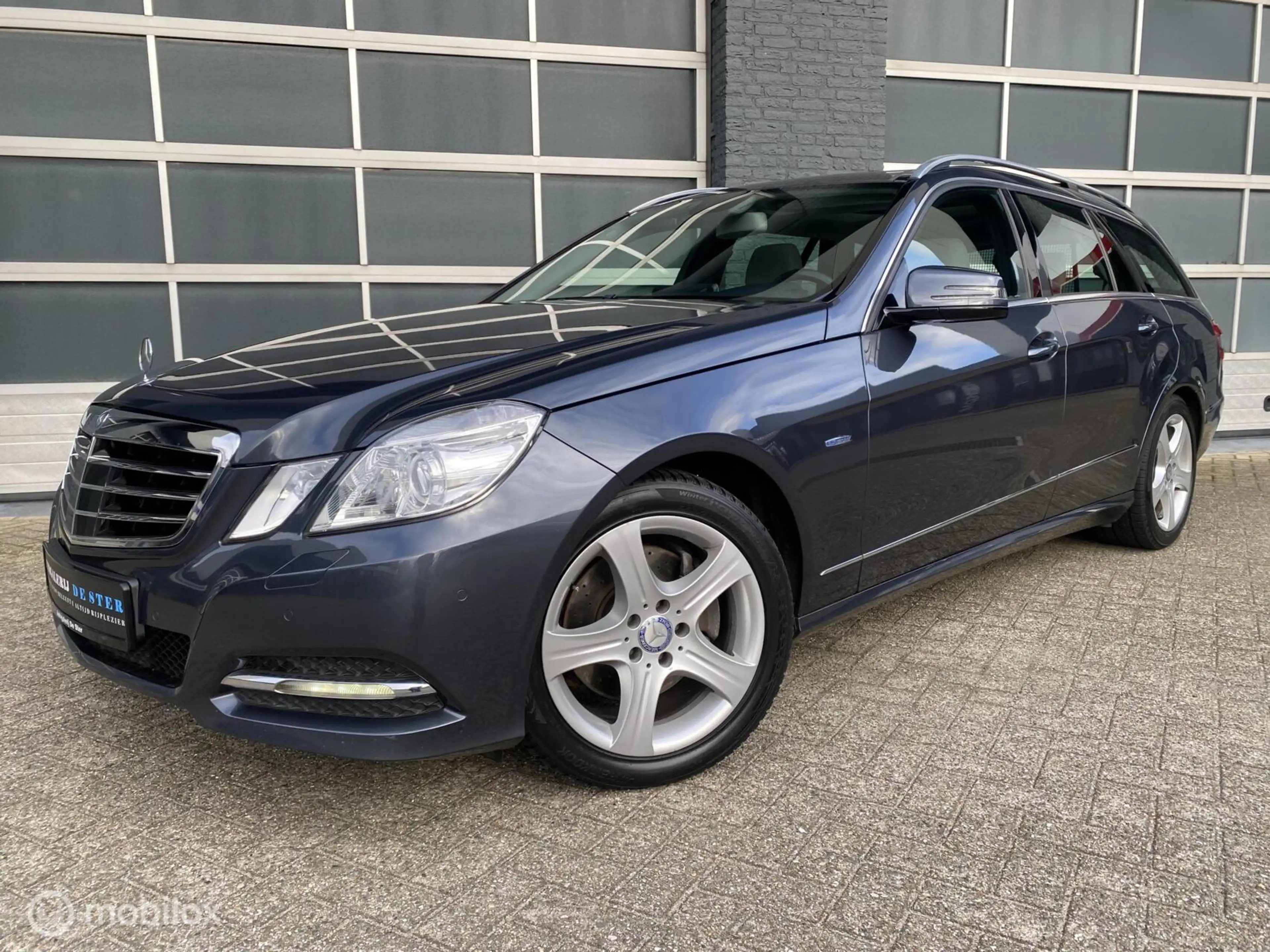 Mercedes-Benz E 250 Estate CGI Avantg. NAVI/PANO/PDC/TREKH