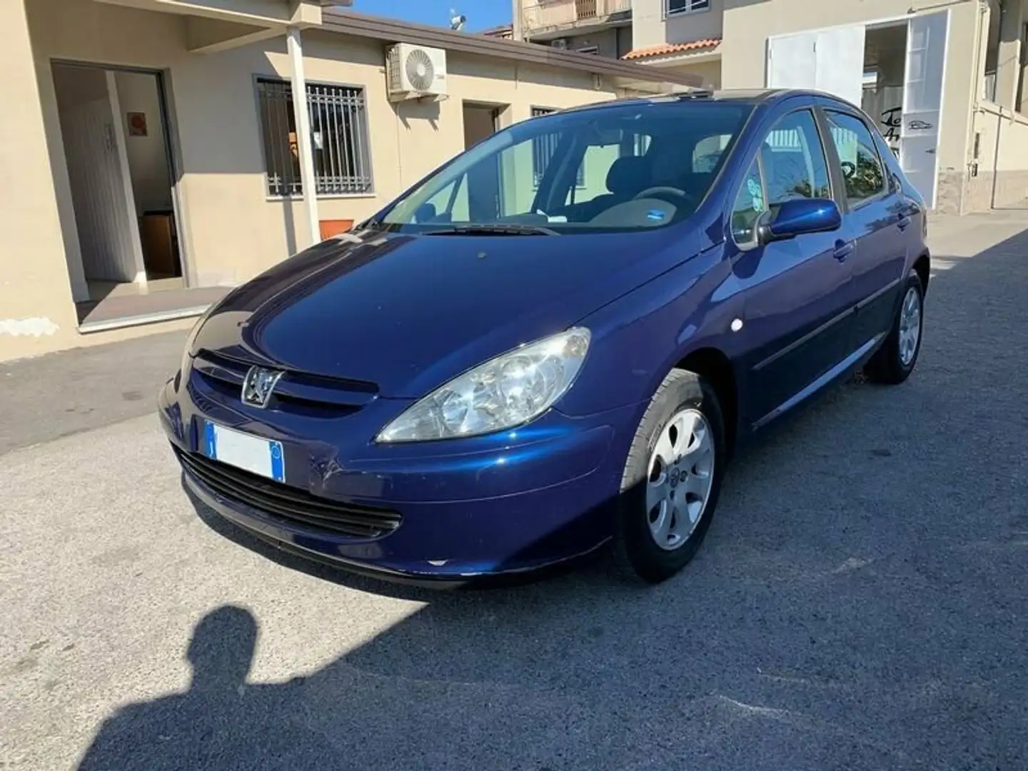 Peugeot 307 307 5p 1.6 hdi 16v c/clima 90cv Blu/Azzurro - 1