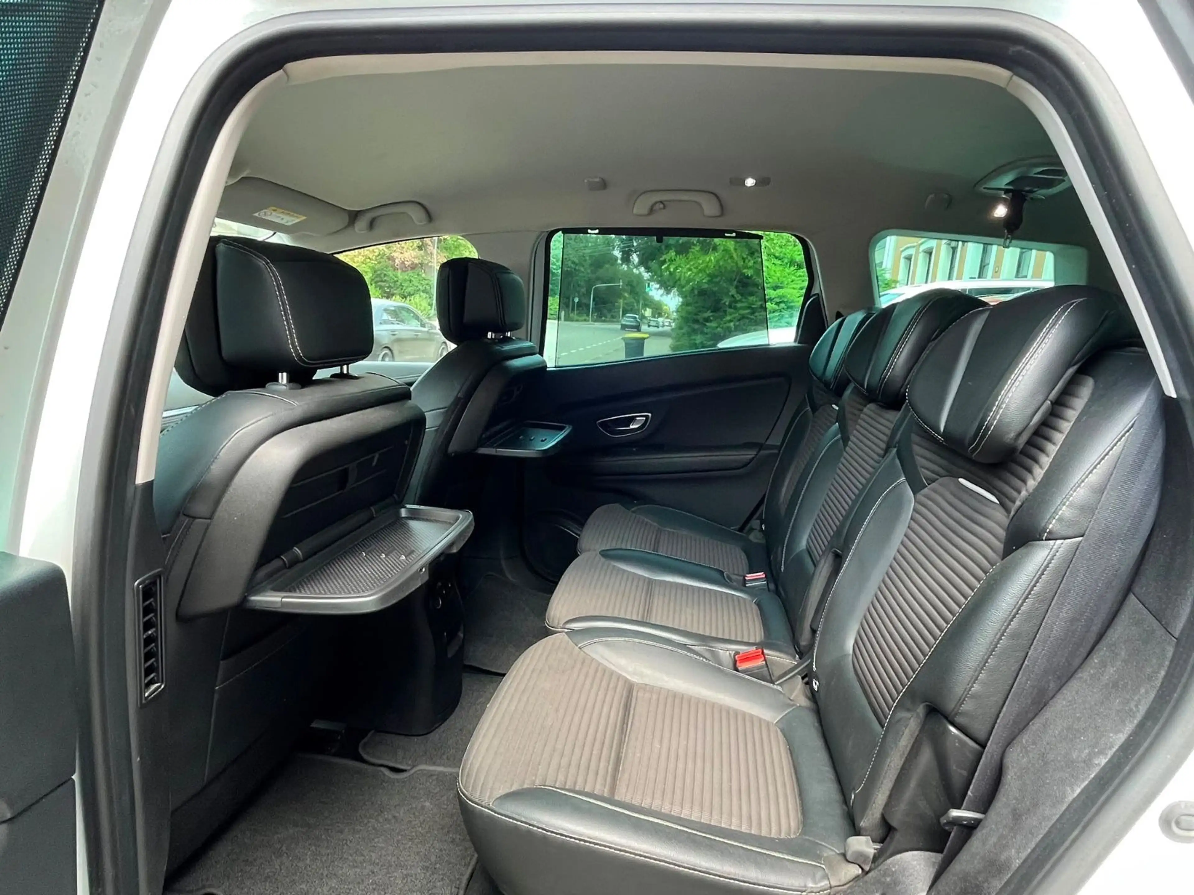 Renault Grand Scenic Scenic IV Grand BOSE Edition, 7.Sitze — photo 13