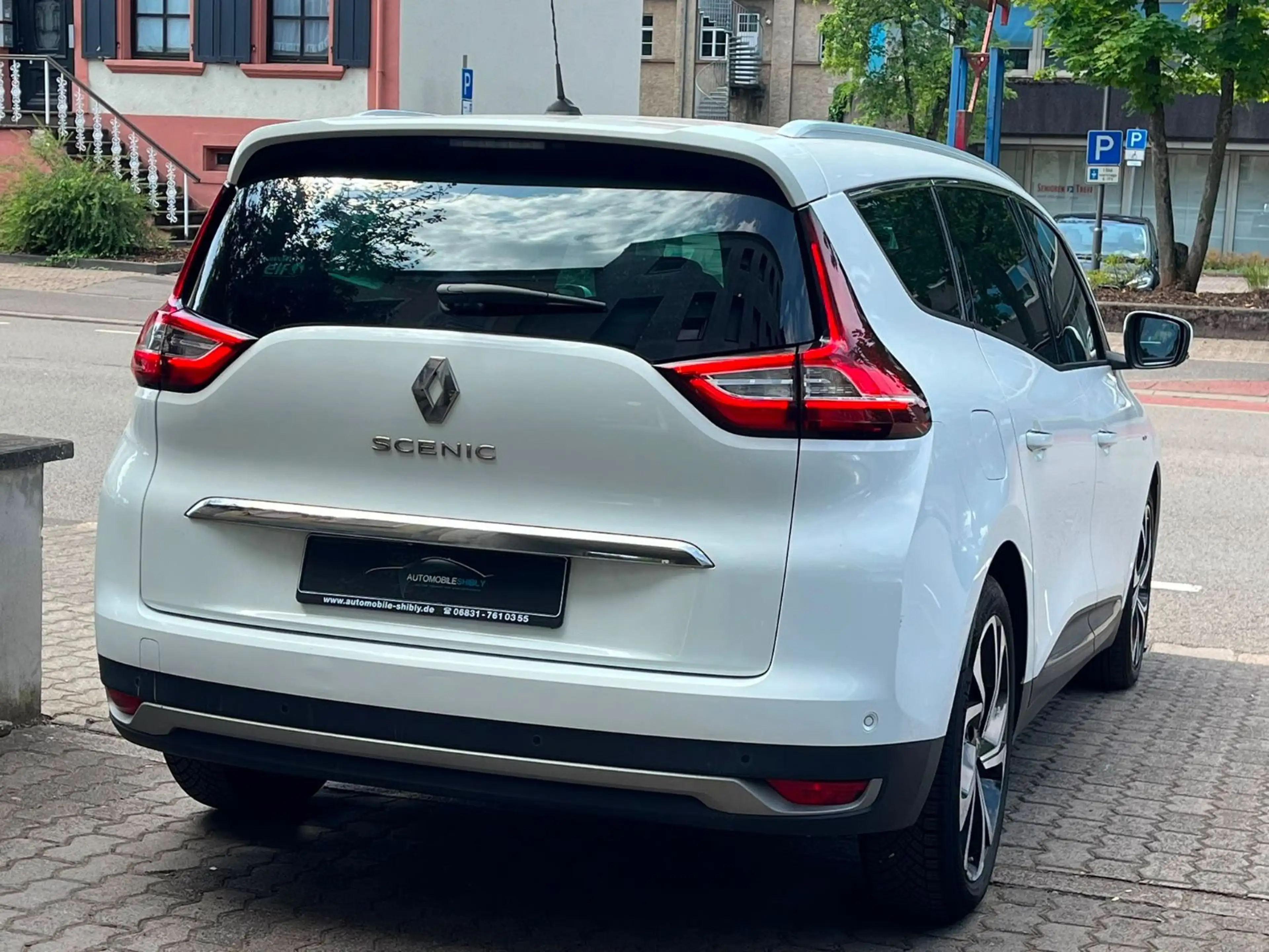 Renault Grand Scenic Scenic IV Grand BOSE Edition, 7.Sitze — photo 6