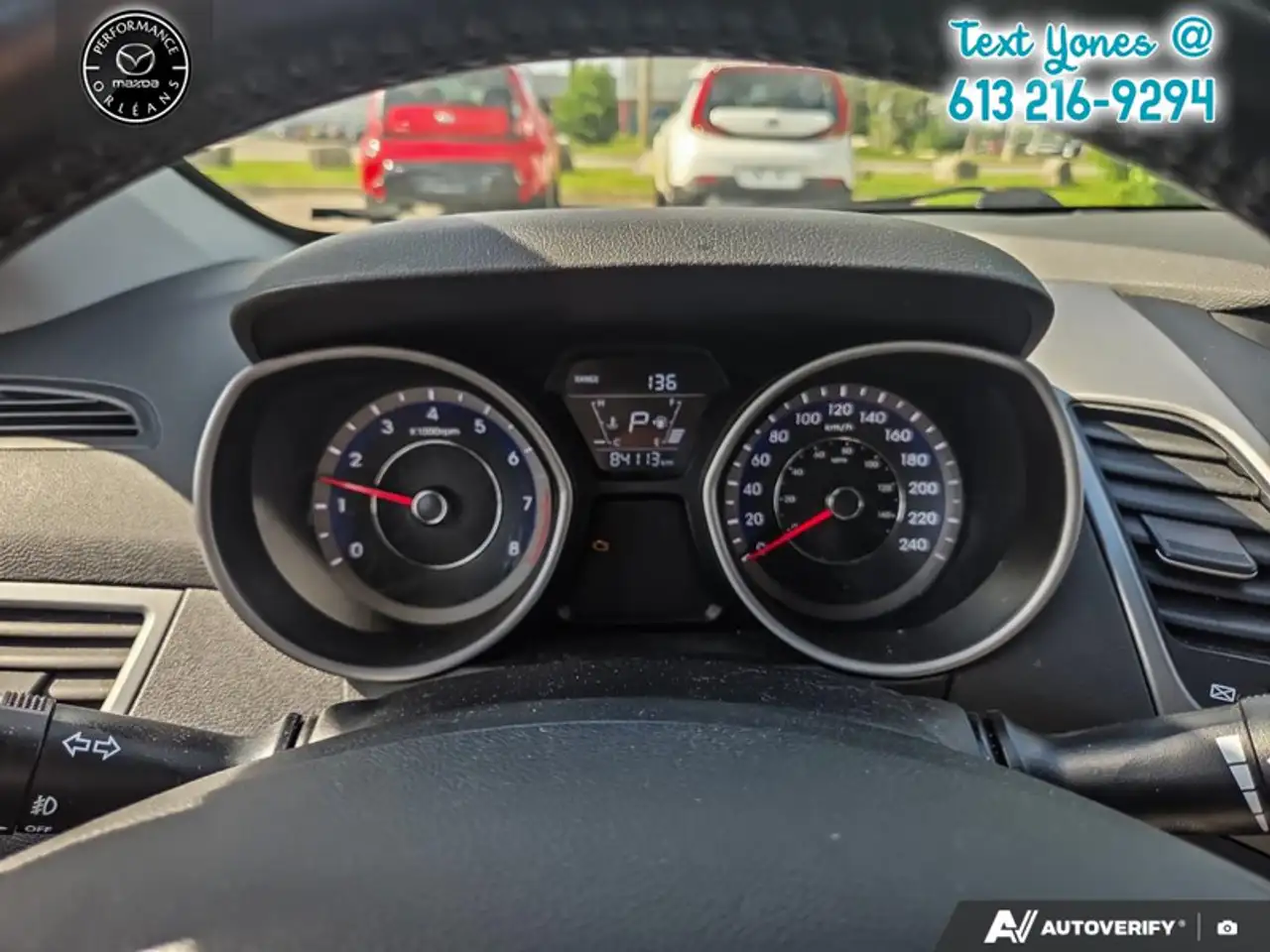 Hyundai ELANTRA снимка Hyundai ELANTRA