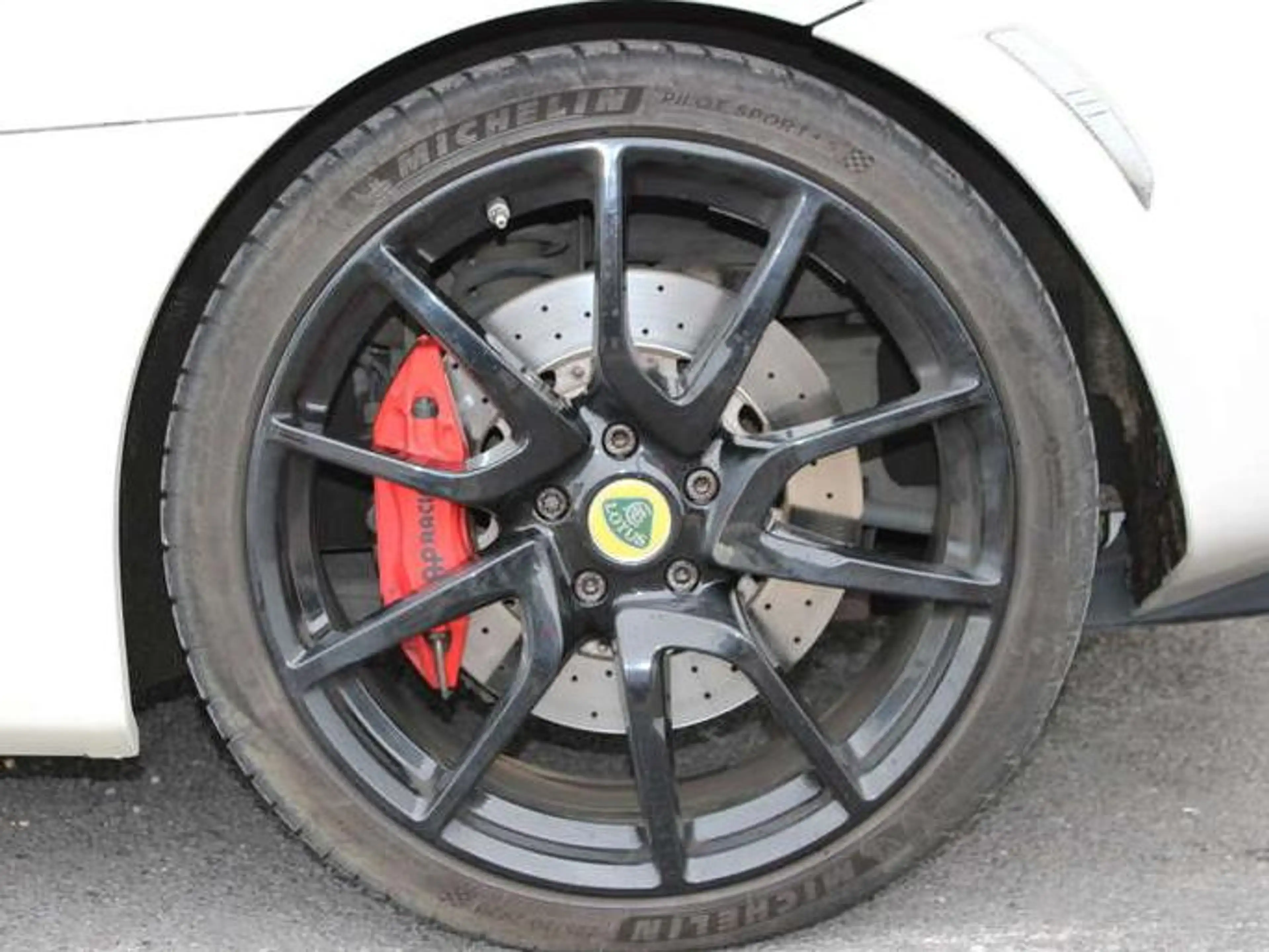 Lotus Evora 400 3.5i V6 2+2 — photo 4