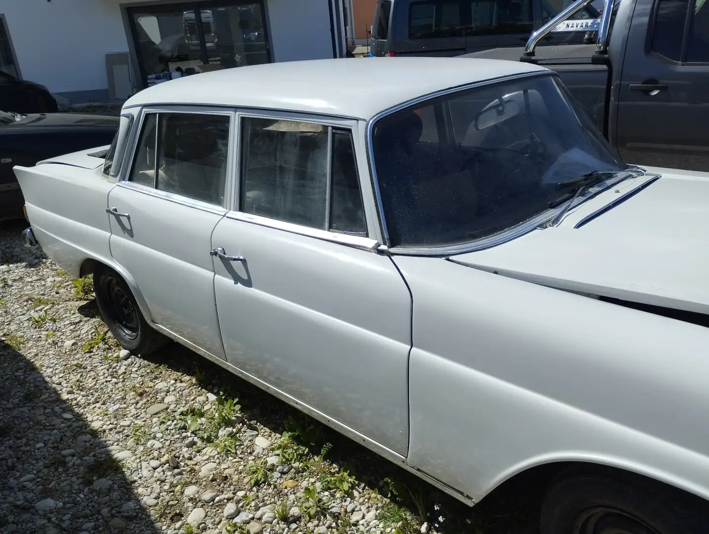 Mercedes-Benz 210/310 klassik Oldtimer w110 Mercedes Benz Fehér - 2