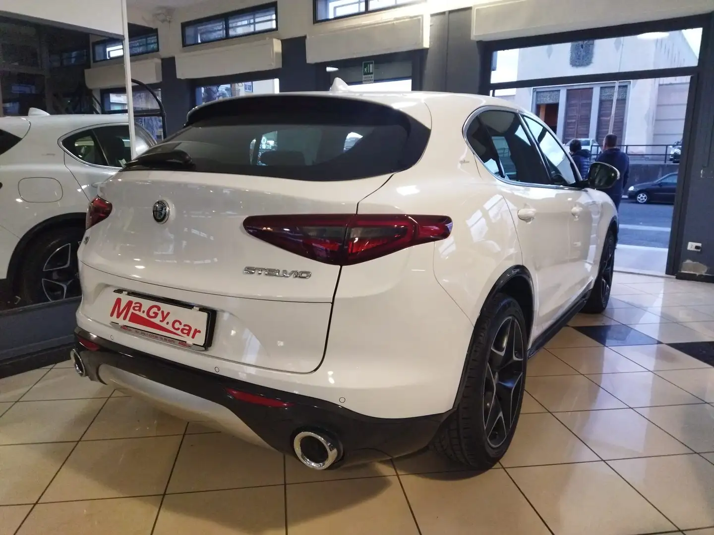 Alfa Romeo Stelvio 2.2 Td 210 cv AT8 Q4 Ti MY21 Blanc - 2