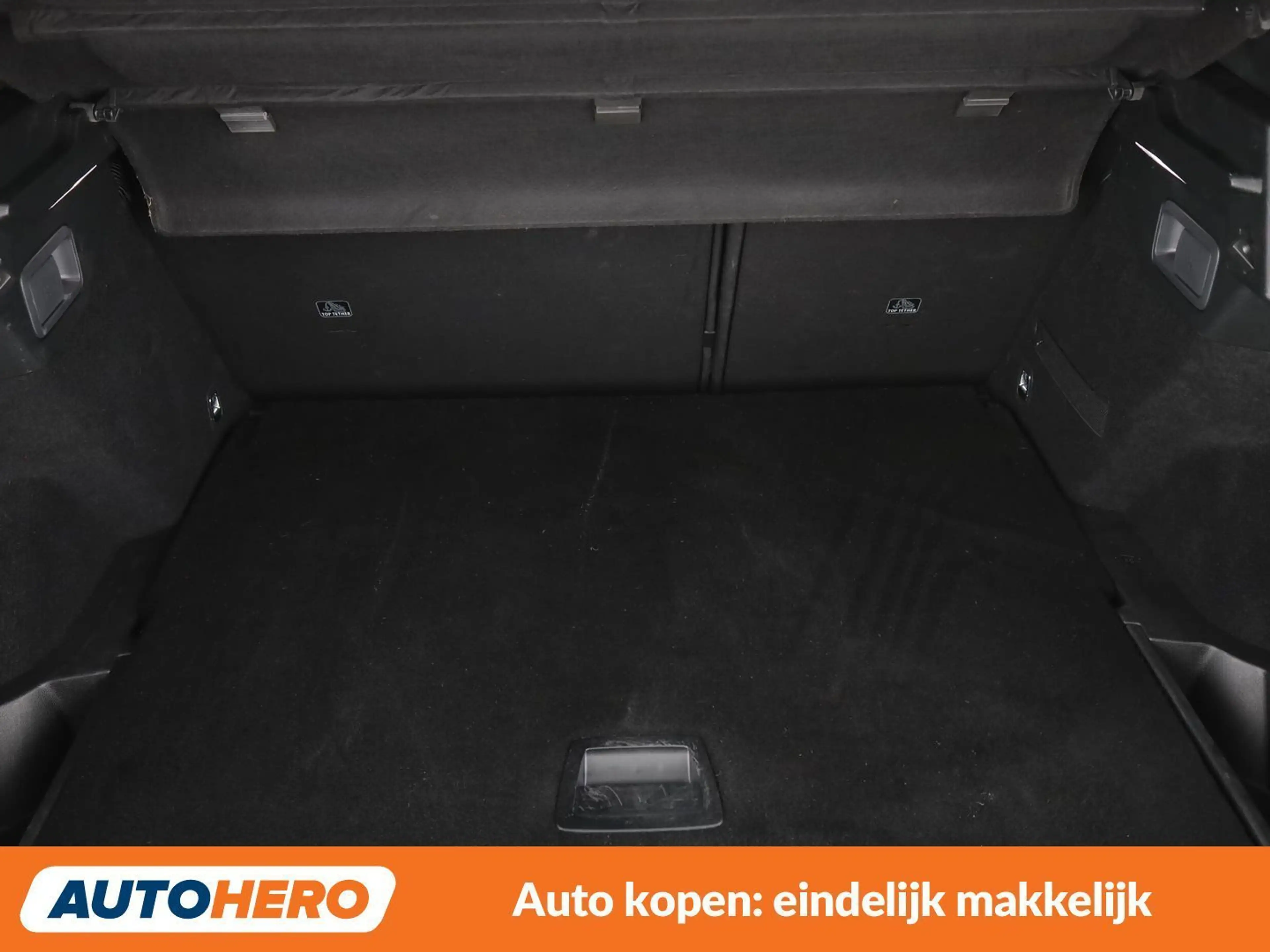 DS Automobiles DS 7 Crossback 1.6 E-Tense Hybrid 4x2 Grand Chic — photo 19