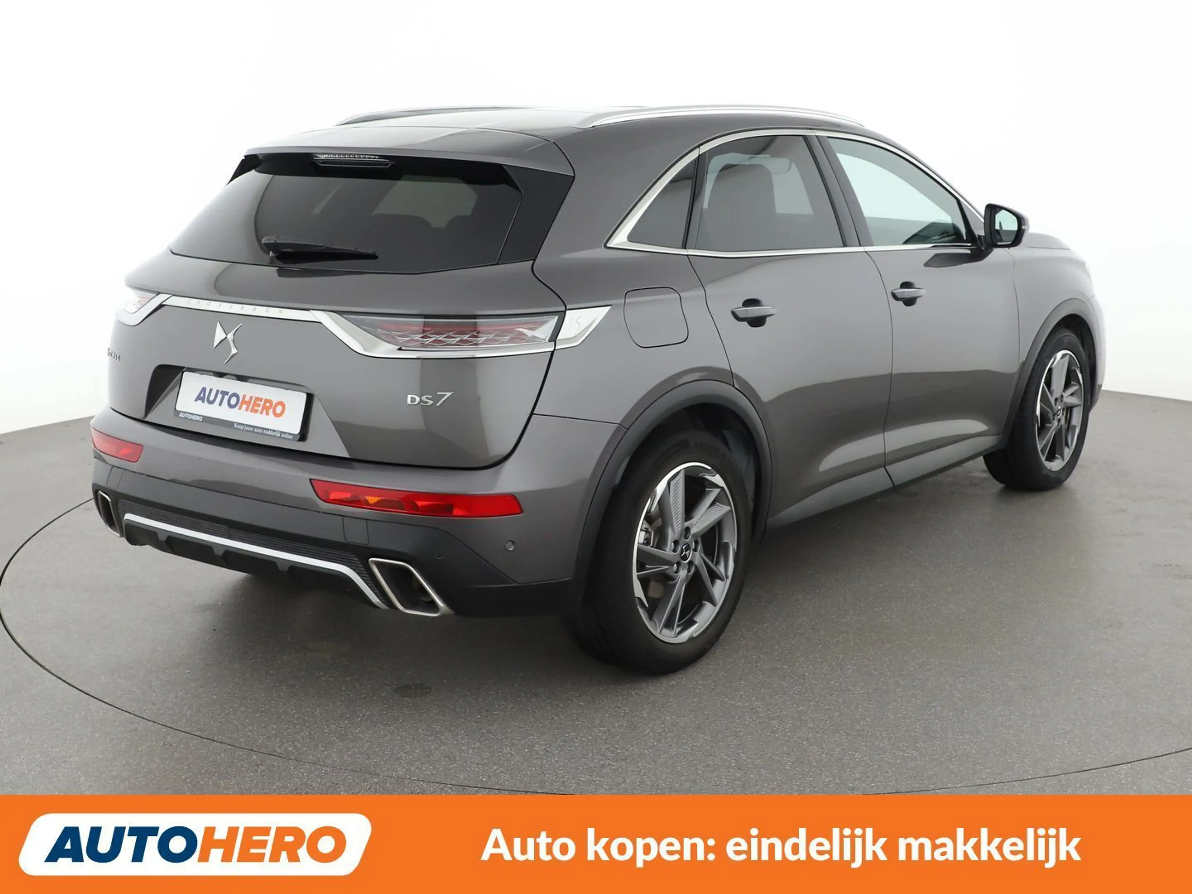 DS Automobiles DS 7 Crossback 1.6 E-Tense Hybrid 4x2 Grand Chic — photo 7