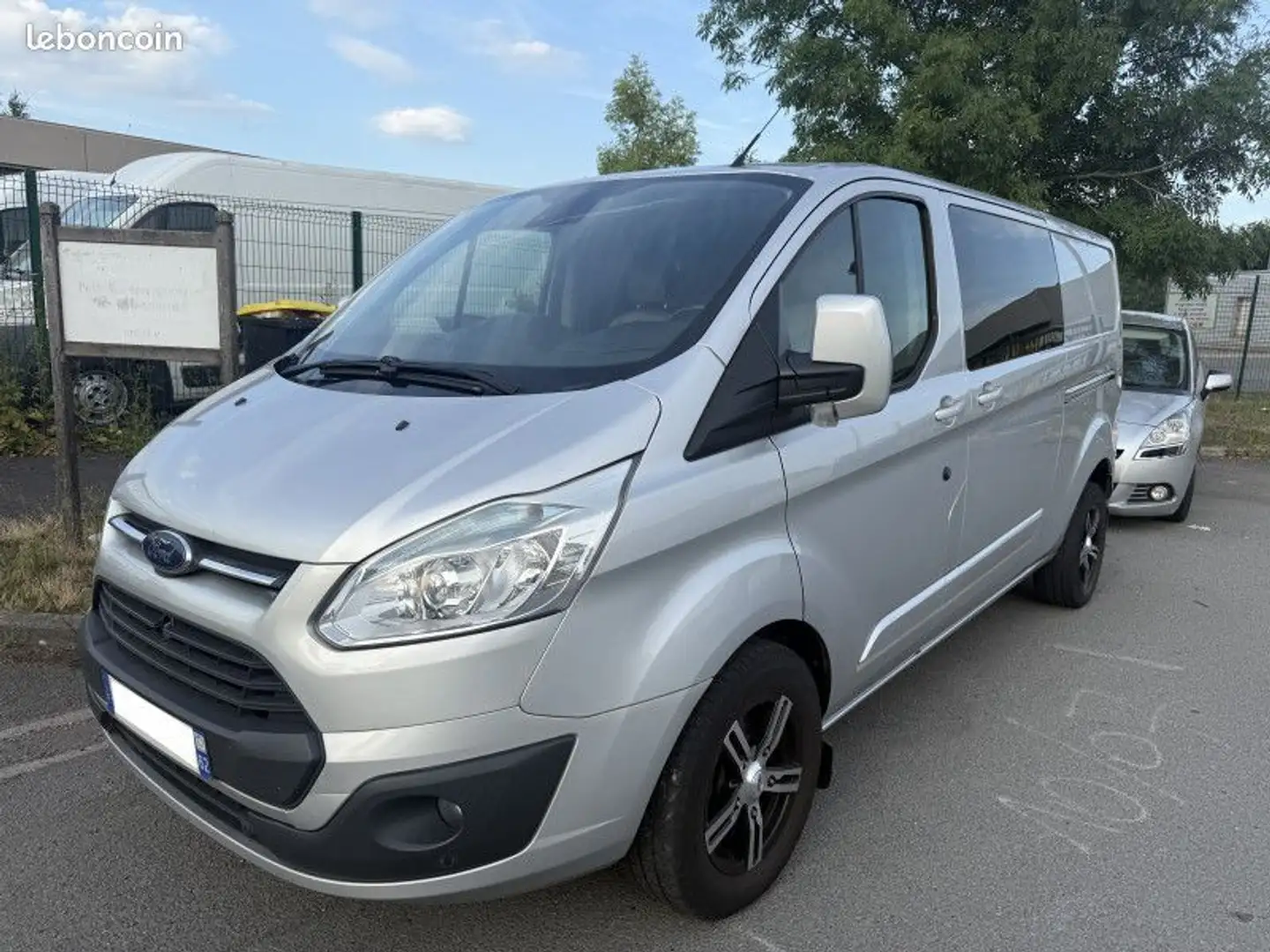 Ford Transit Custom TRANSIT KOMBI 310 L2H1 2.0 TDCI 130CH TREND BUSINE Gris - 2