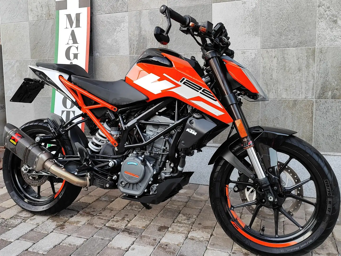 KTM 125 Duke ABS Arancione - 1