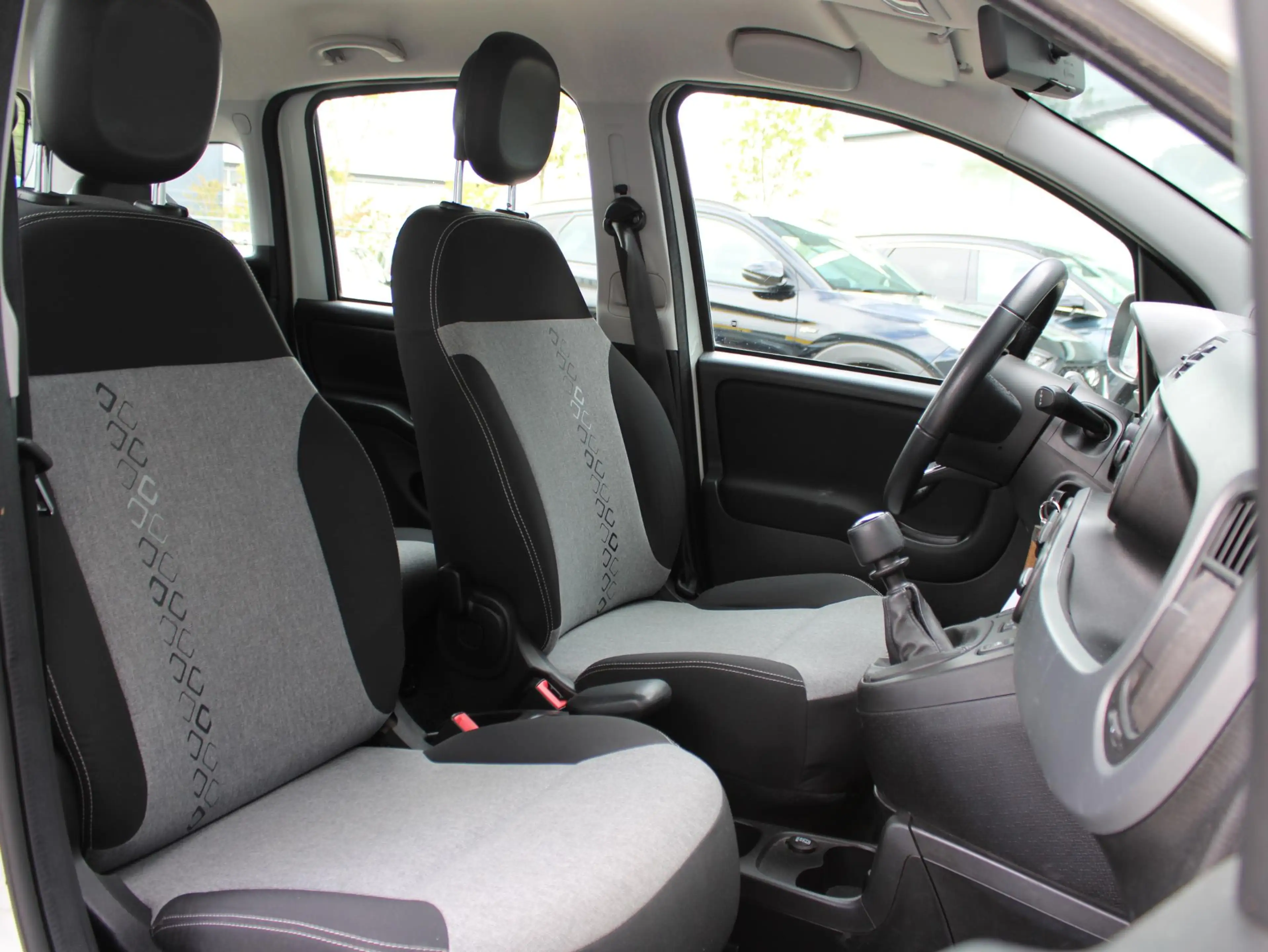 Fiat Panda 0.9 TwinAir Lounge | All Season Banden | Airco — photo 12