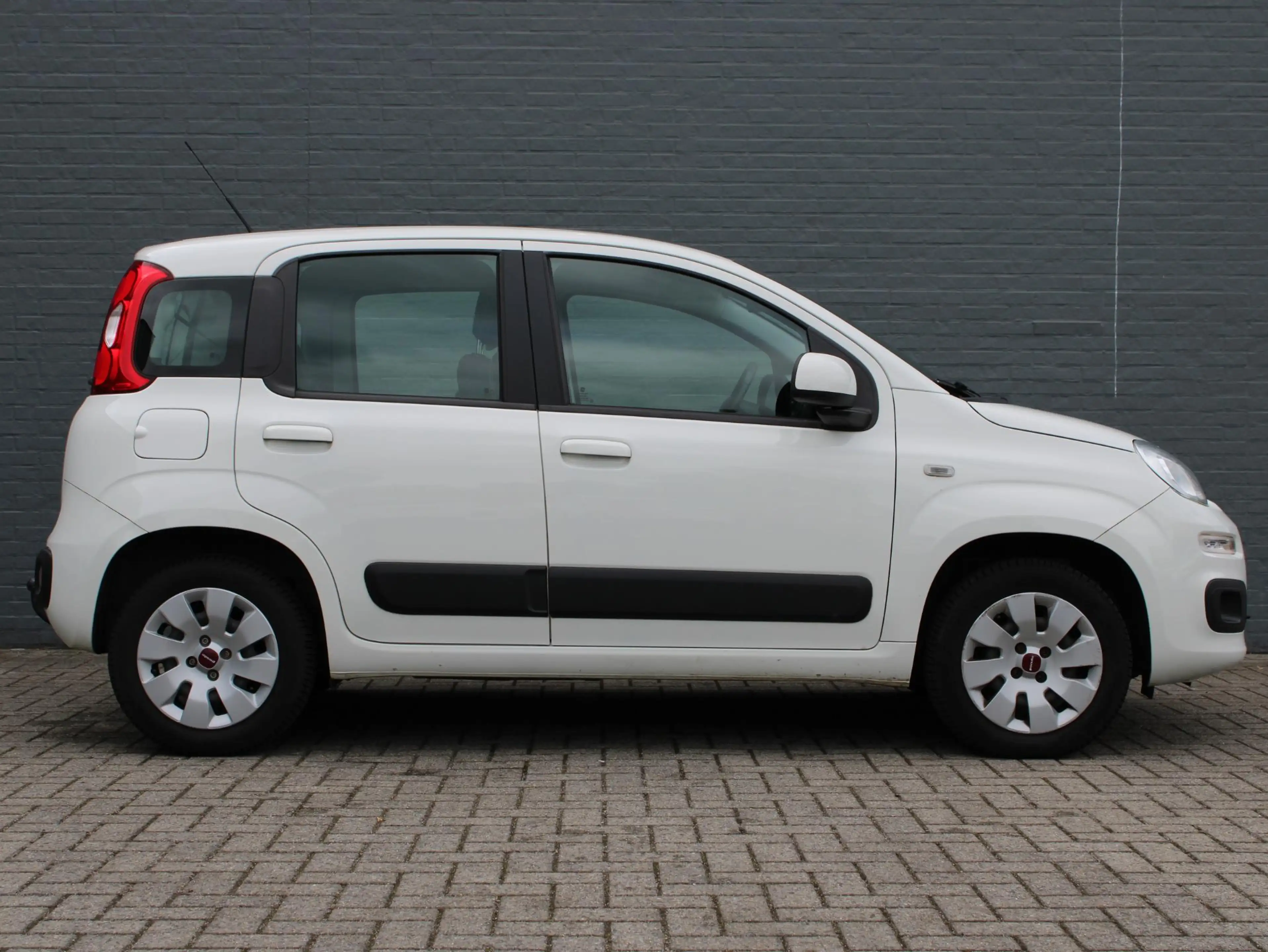 Fiat Panda 0.9 TwinAir Lounge | All Season Banden | Airco — photo 5