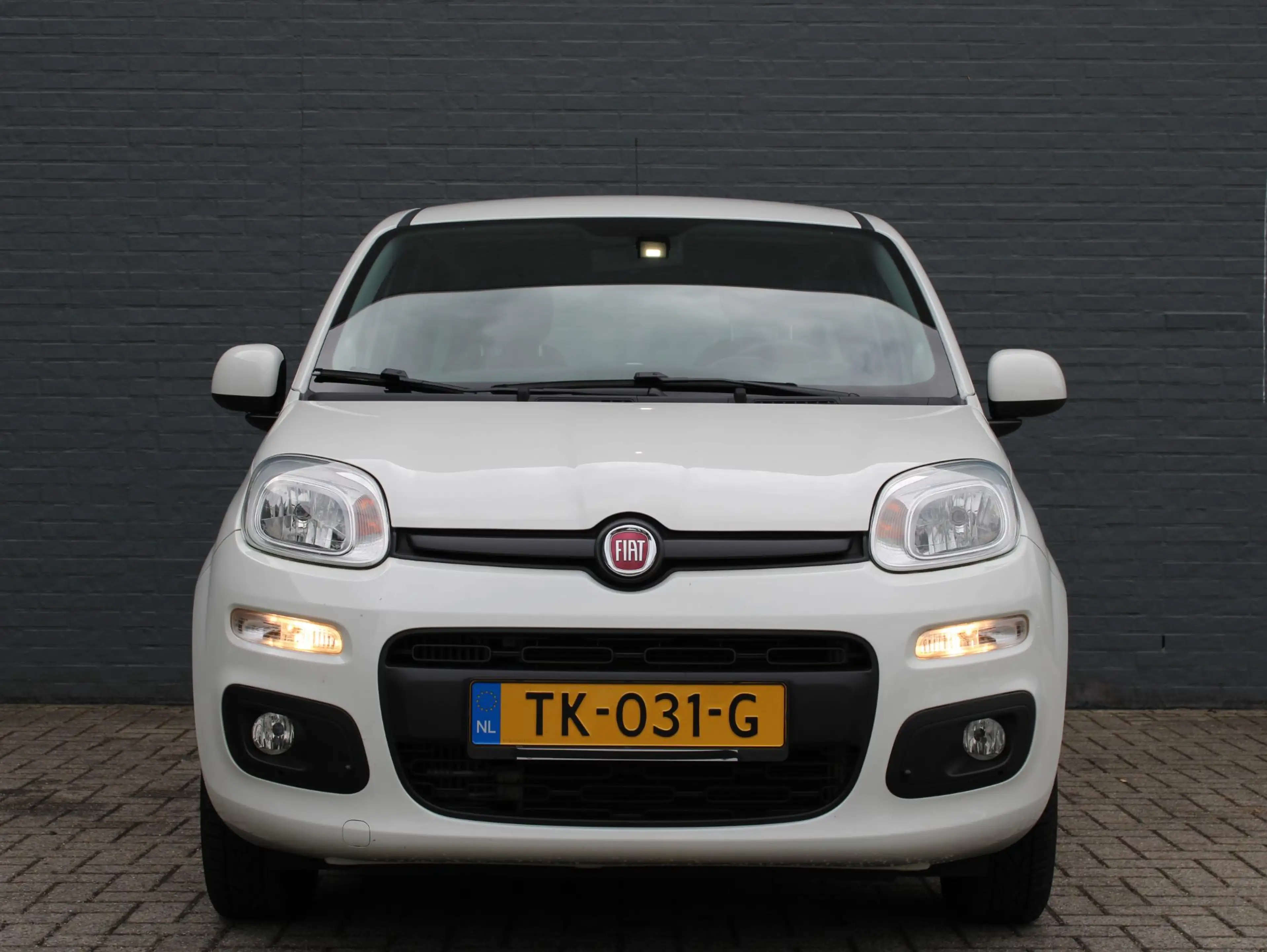 Fiat Panda 0.9 TwinAir Lounge | All Season Banden | Airco — photo 3