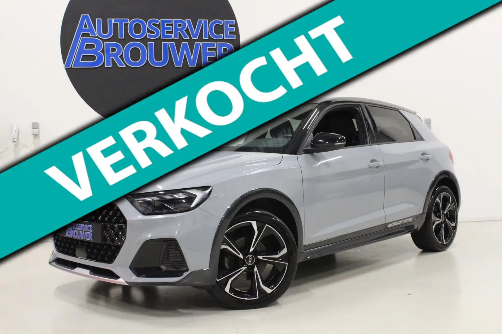 Audi A1 Citycarver 35 TFSI Edition One S-Line Grijs - 1