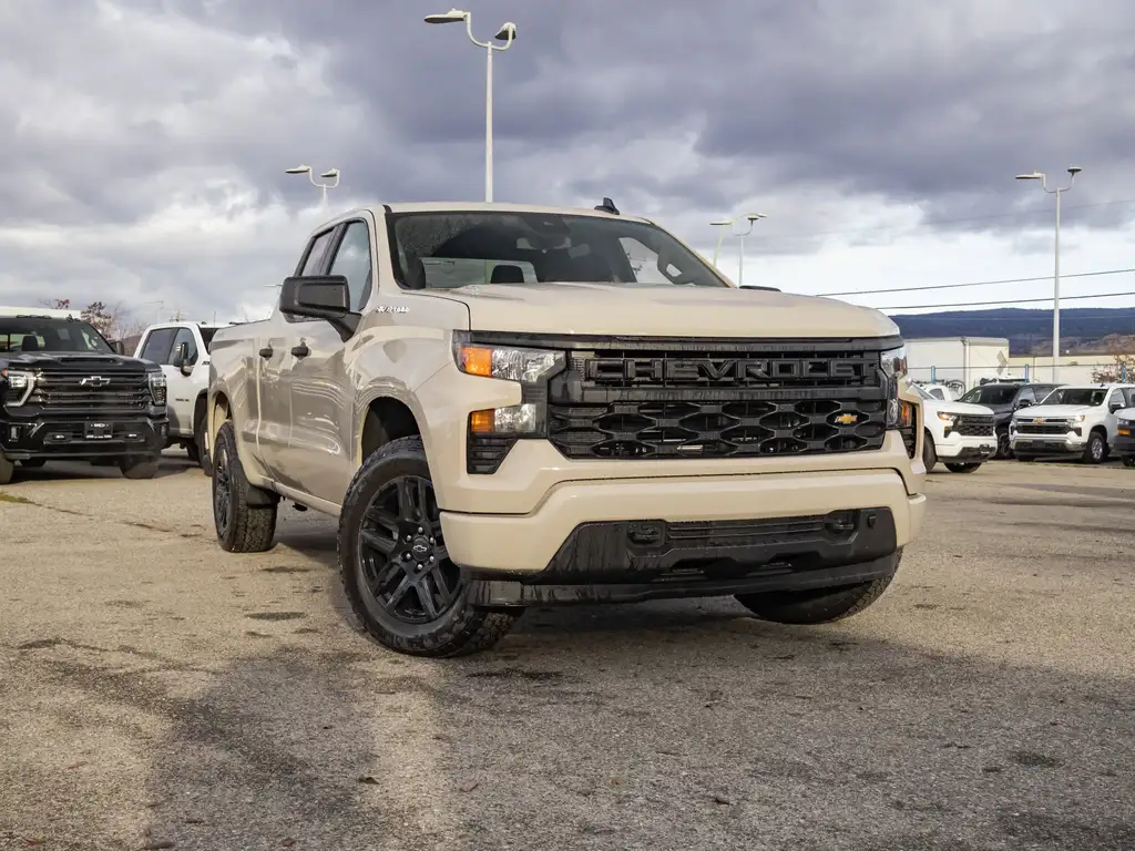 Chevrolet Silverado 1500 2026 photo 2