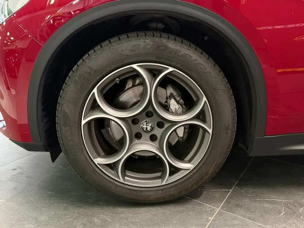 Alfa Romeo Stelvio | foto 14
